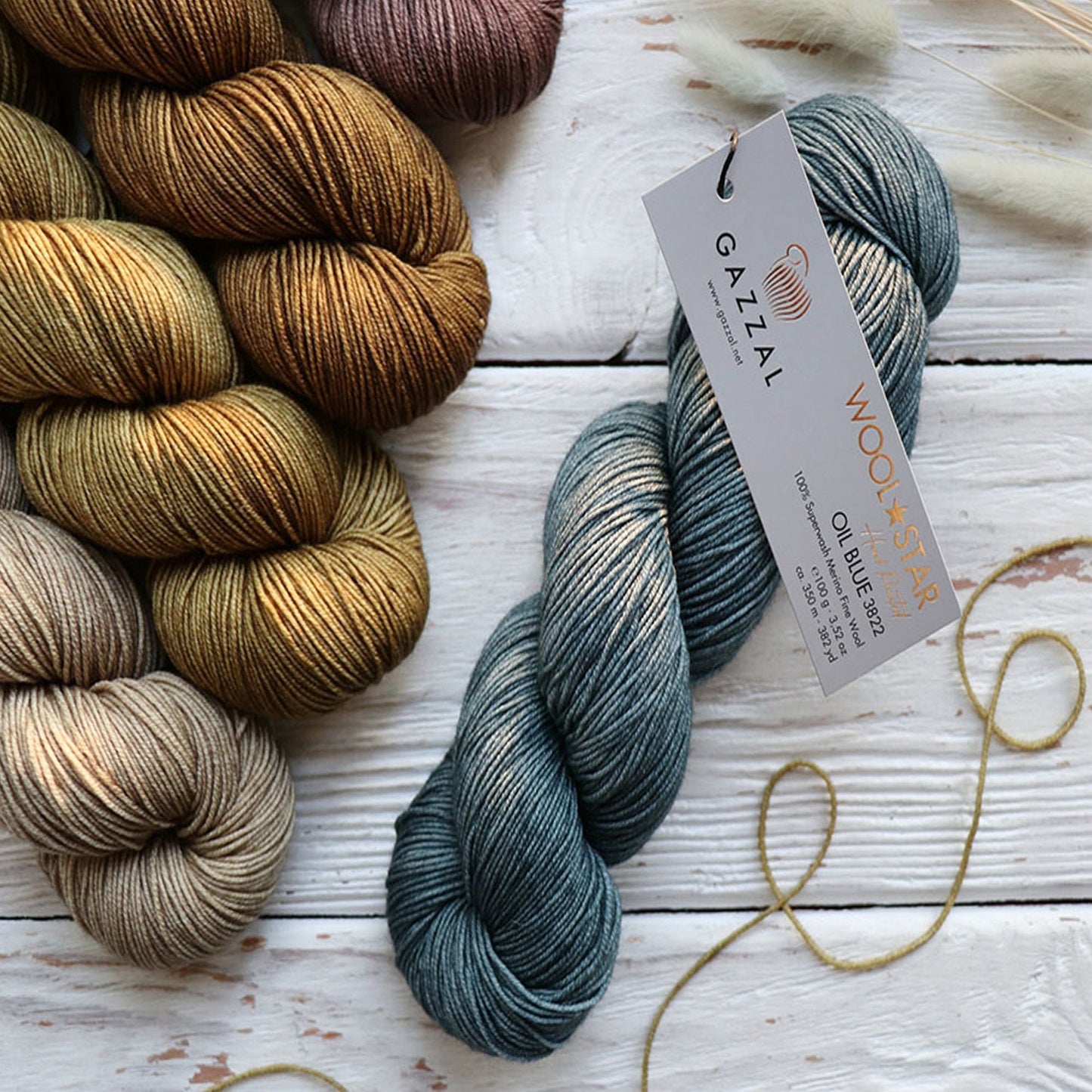 Merino Wool Yarn, 31 Colors, 3.52 oz / 437 yards