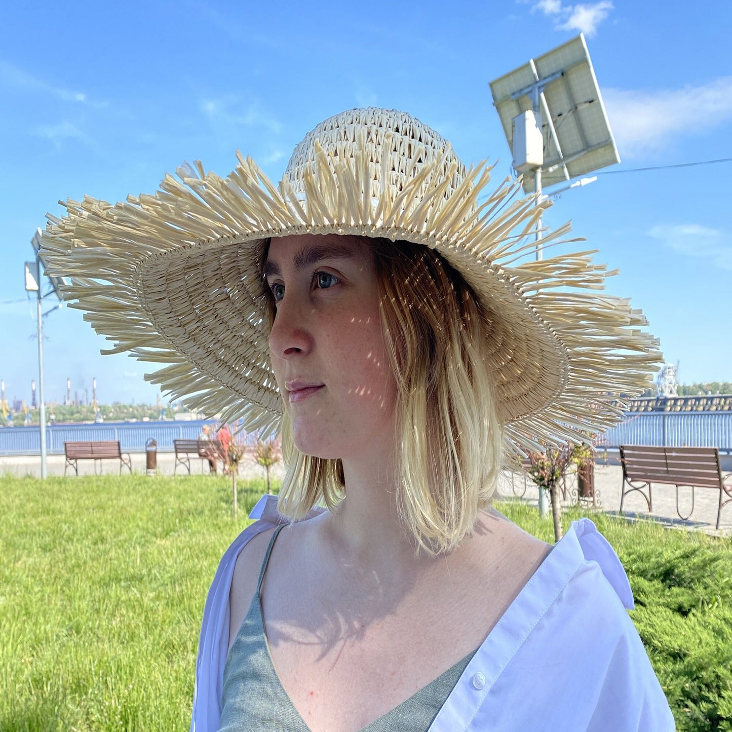 Crochet pattern Sun Hat, US standard terms, Skill level beginner