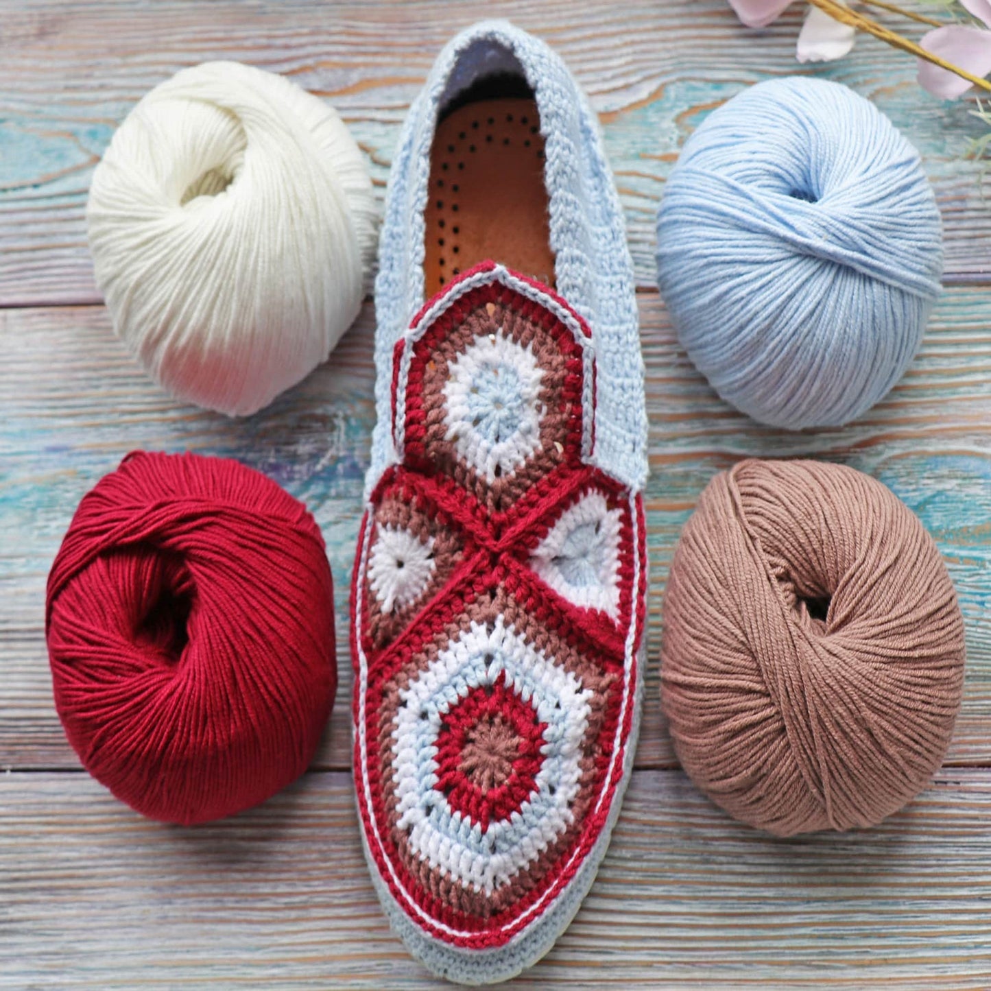 Crochet pattern Shoes, US standard terms, Skill level beginner