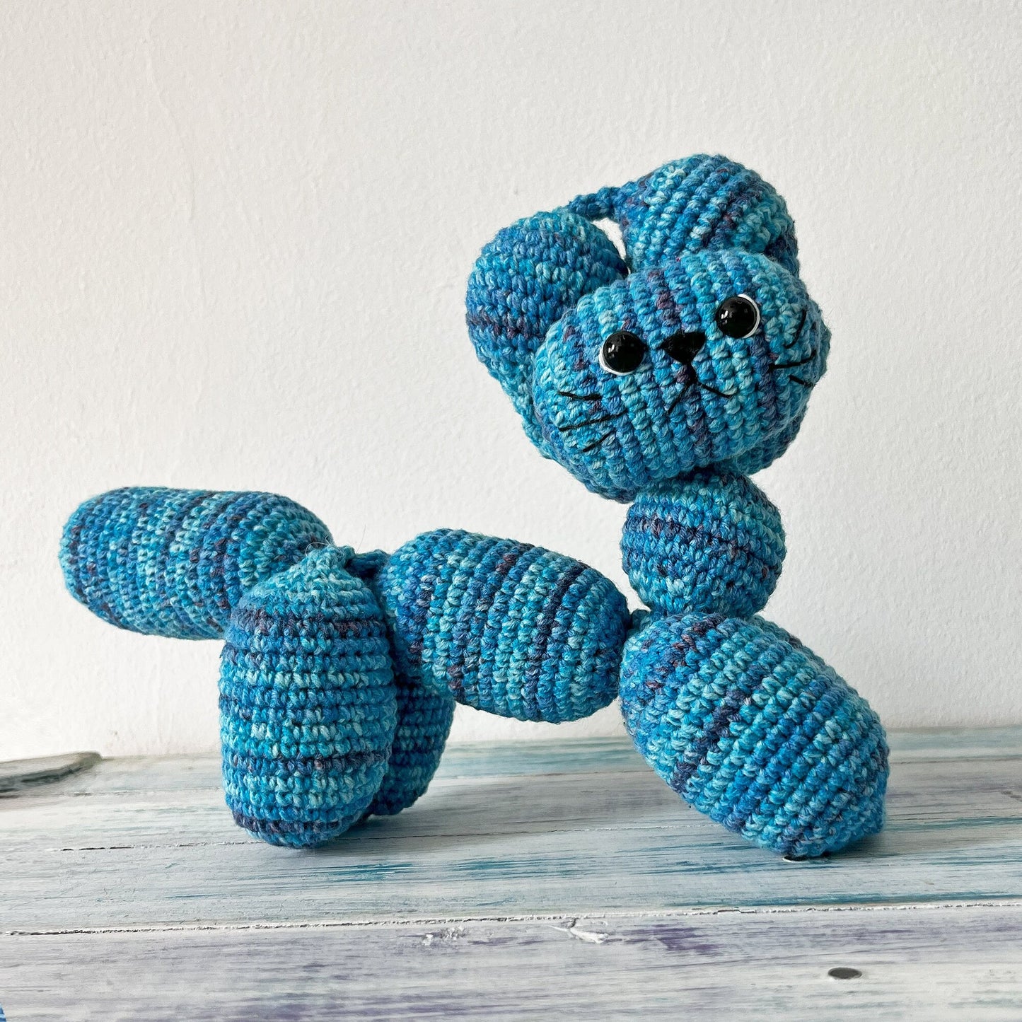 Balloon Animal Cat Crochet Pattern, Amigurumi Cat Pattern, Balloon Cat Pattern, Ballon Animal Plushie, Instant Download