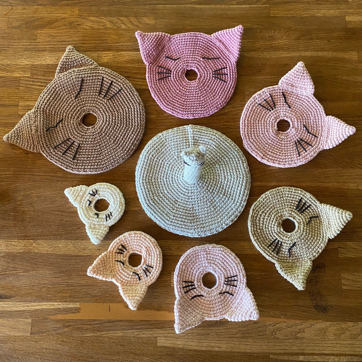 Crochet Cat Coasters, Kitty Coaster Crochet Pattern, Seven Sizes Kitchen Coasters, Stacking Crochet Coastern Pattern, Instant Download