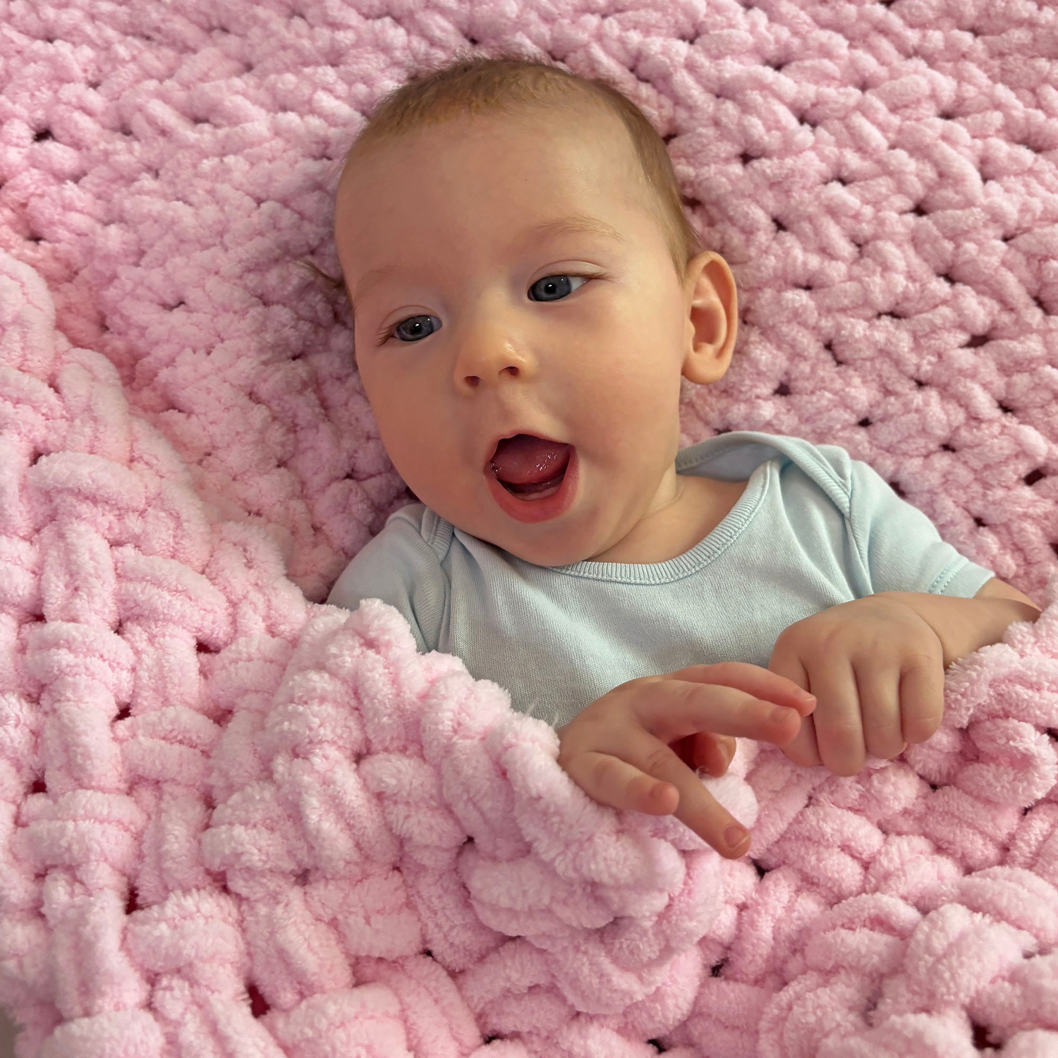 Crochet kit of Blanket for newborn 75x90 cm for hand knitting from plush yarn with loops Alize Puffy