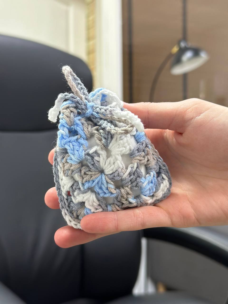 Do-it-yourself headphone case. Granny square