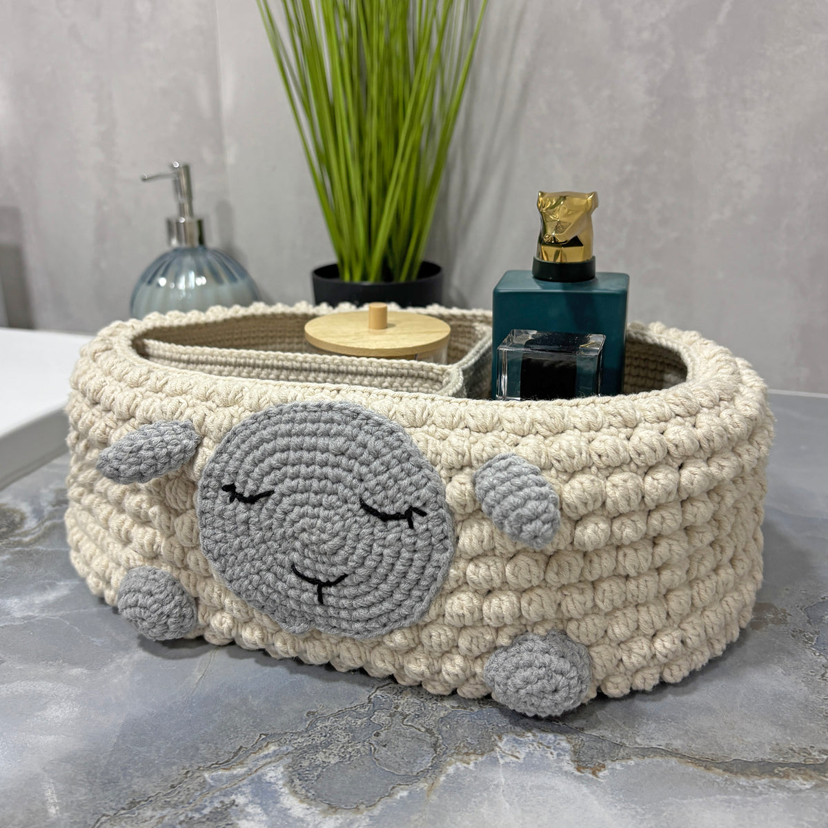 SHEEP ORGANIZER Crochet Pattern (skill level intermediate)