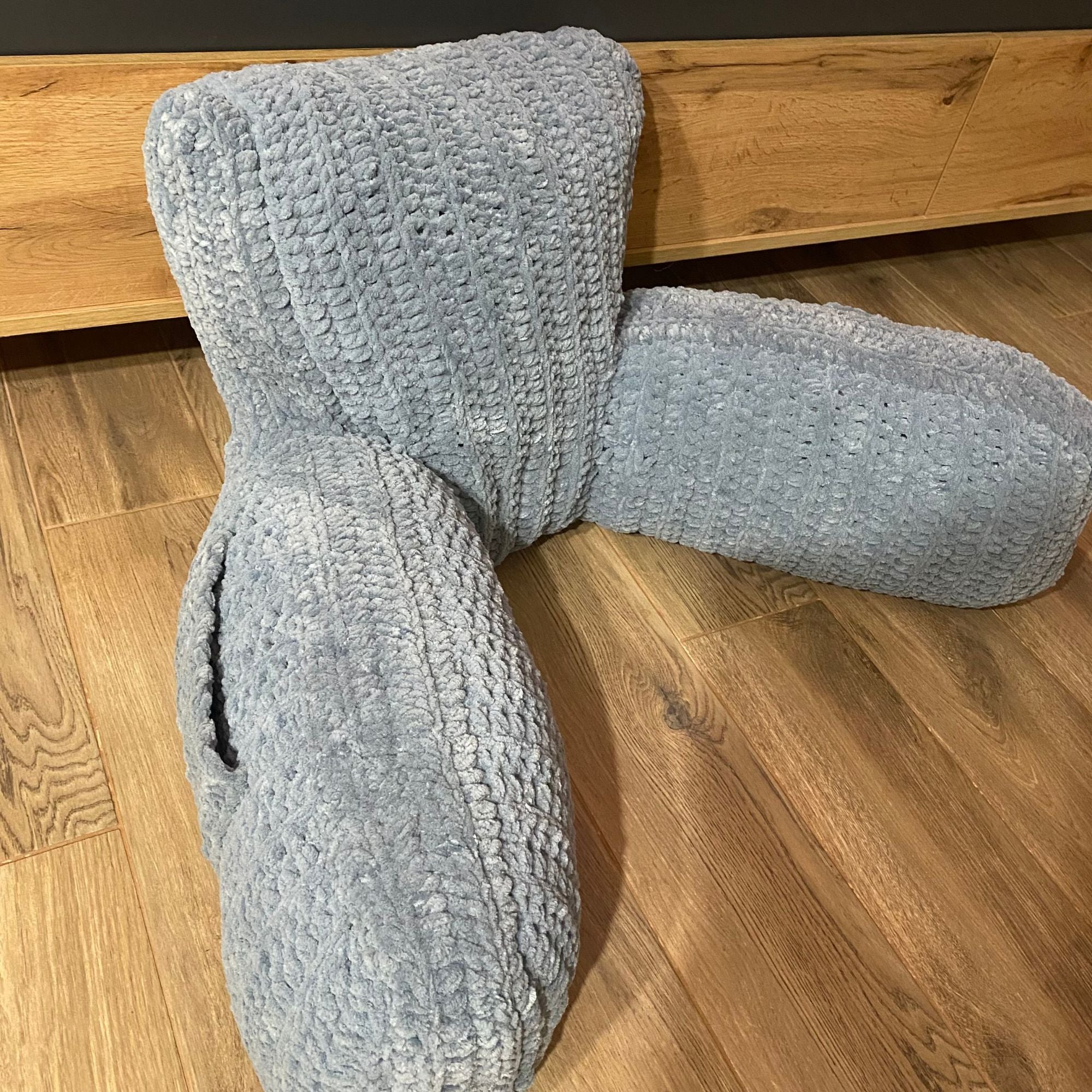 BACKREST PILLOW Crochet Pattern (skill level Intermediate)