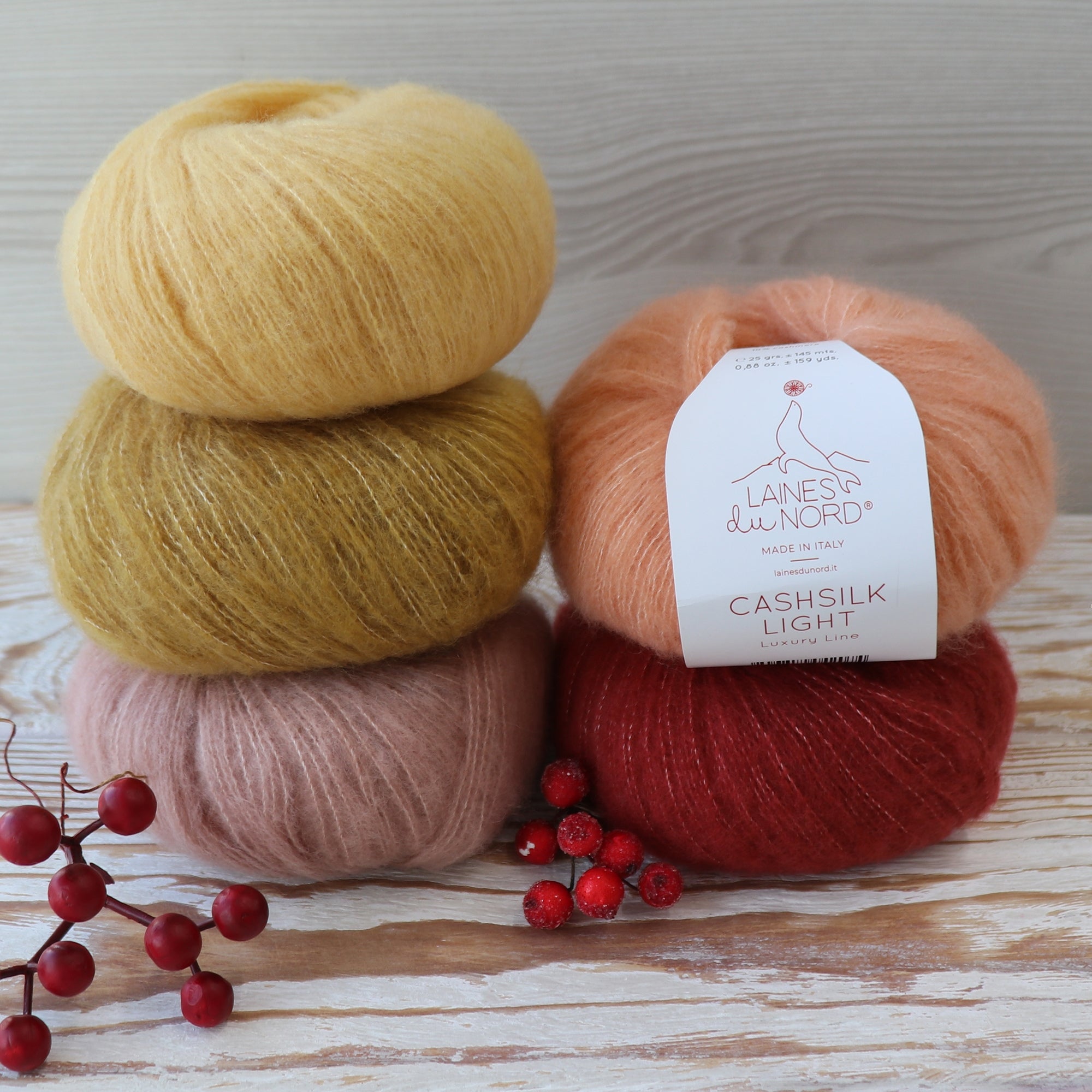 Laines du Nord Cashsilk Light, 0.88 oz / 145 yds