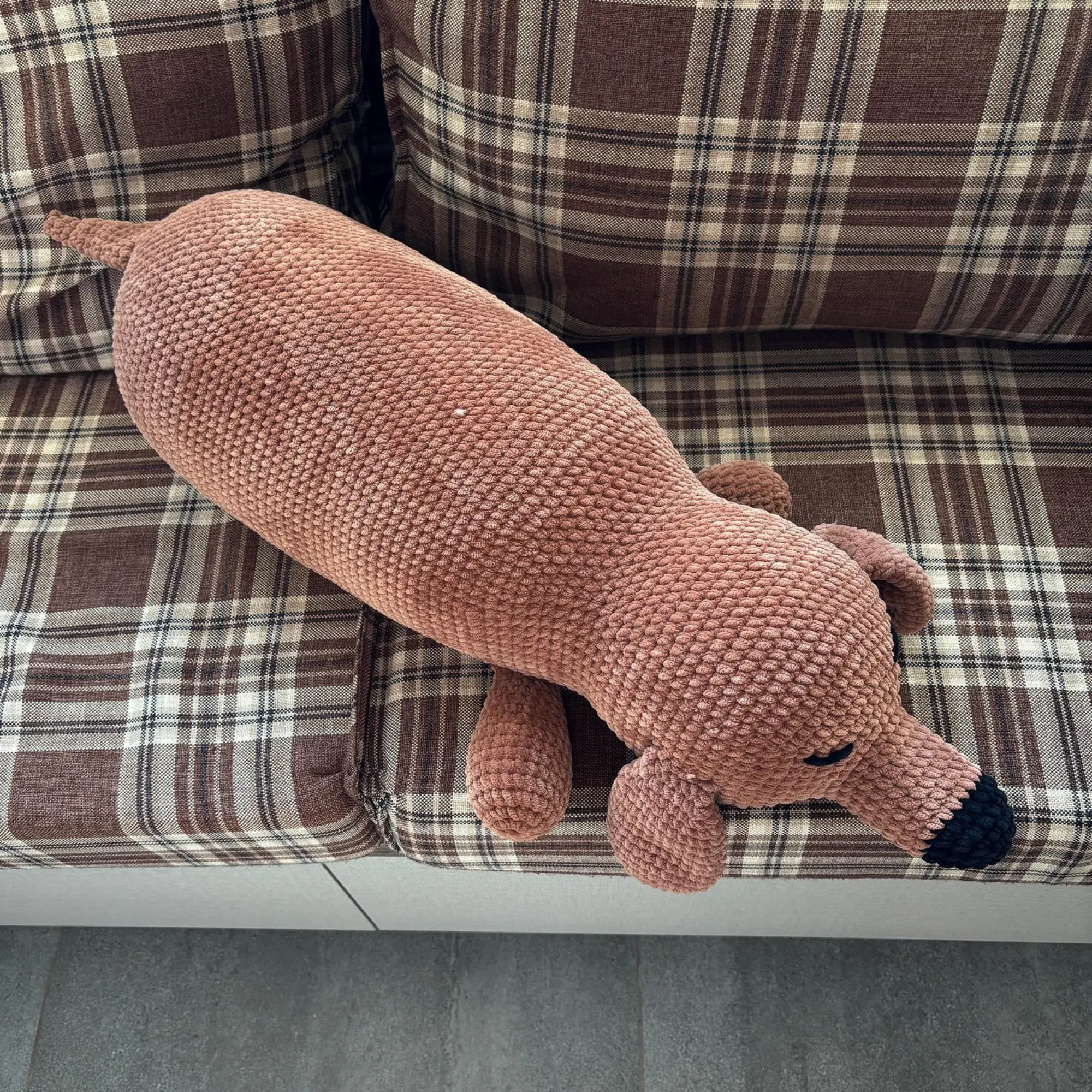 DOG PILLOW Crochet Pattern (skill level beginner)