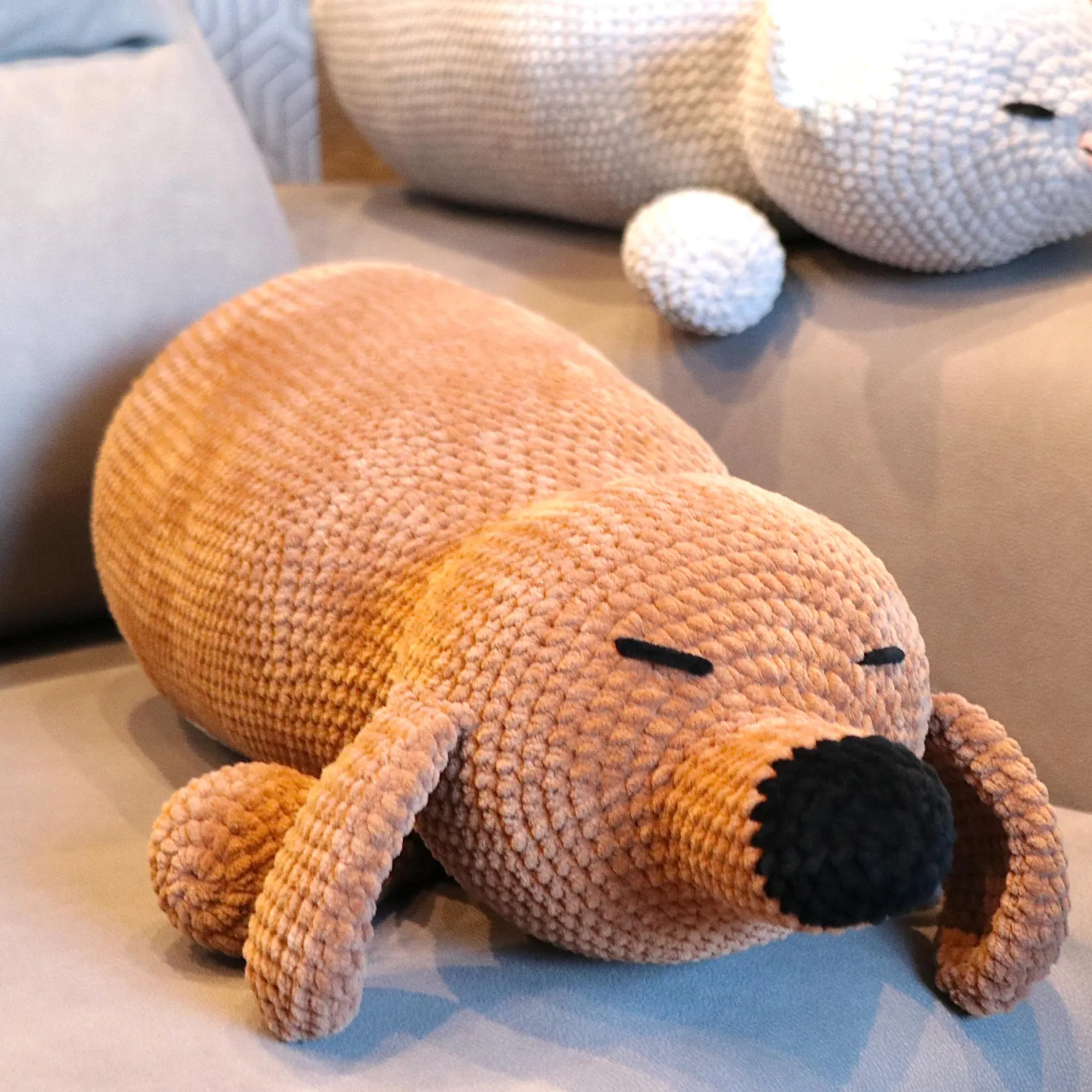 DOG PILLOW Crochet Pattern (skill level beginner)