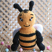 CUTE BUMBLEBEE Crochet Pattern (skill level Beginner)