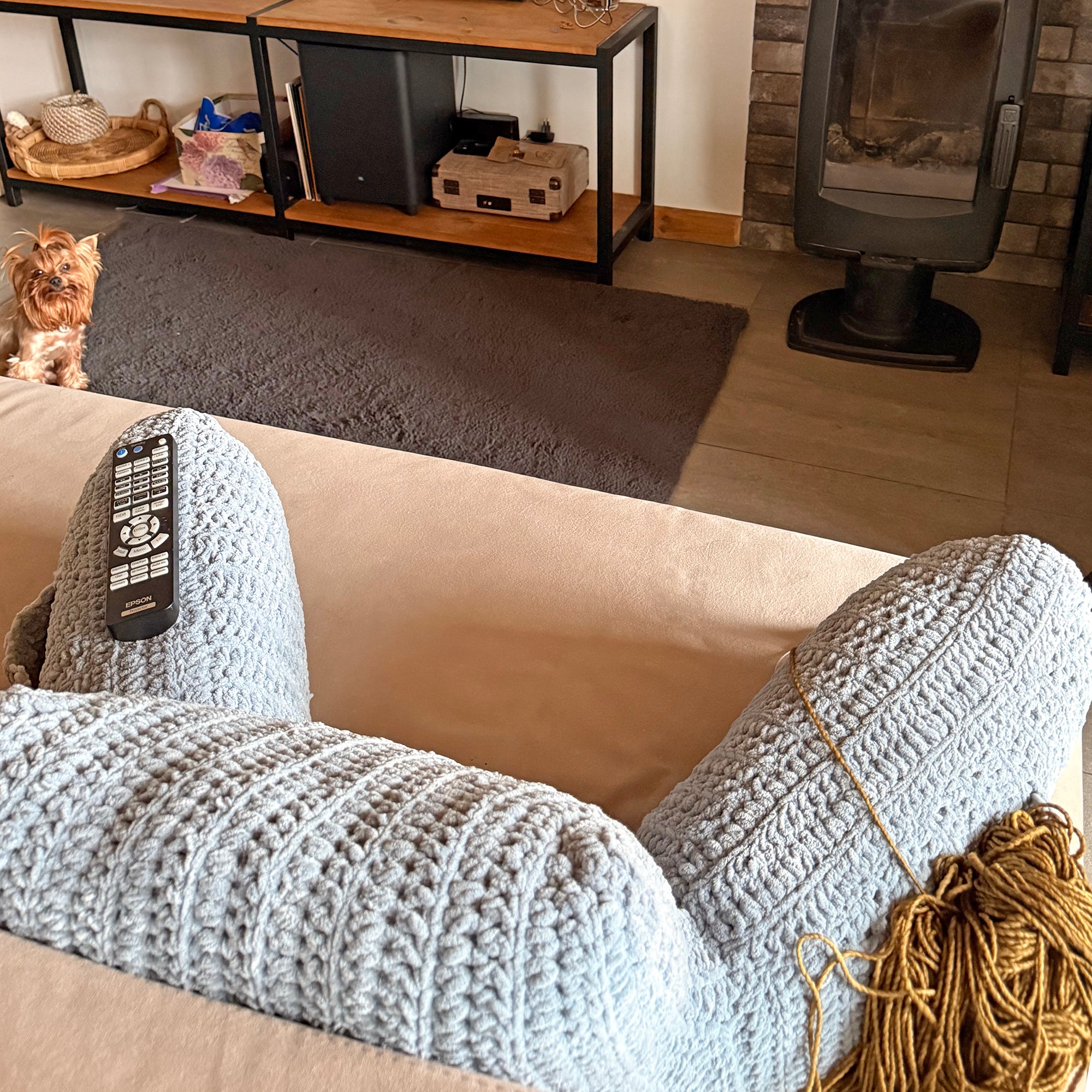 BACKREST PILLOW Crochet Pattern (skill level Intermediate)