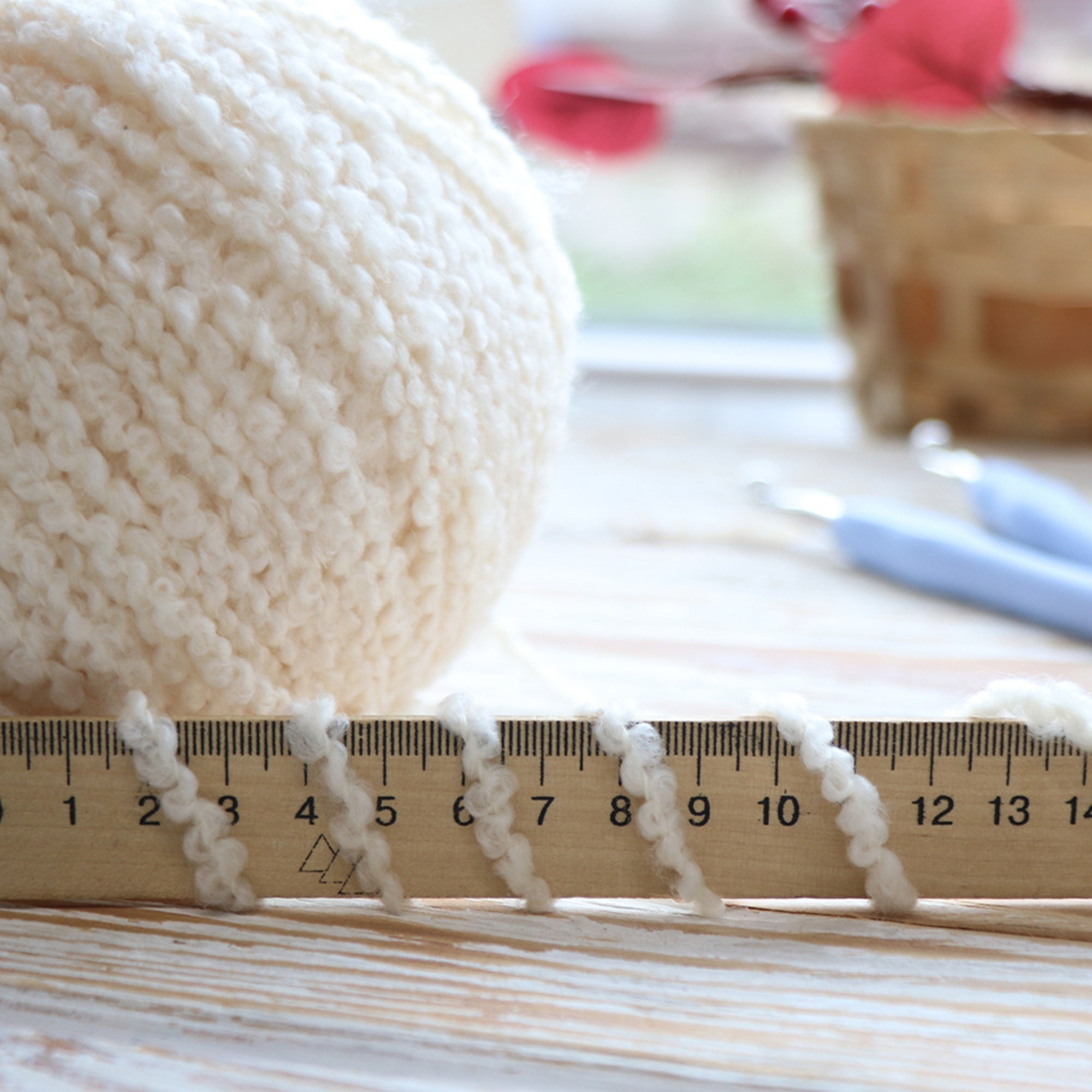 Gazzal Merino Boucle, 6 colors, 3.53 oz / 131 yds