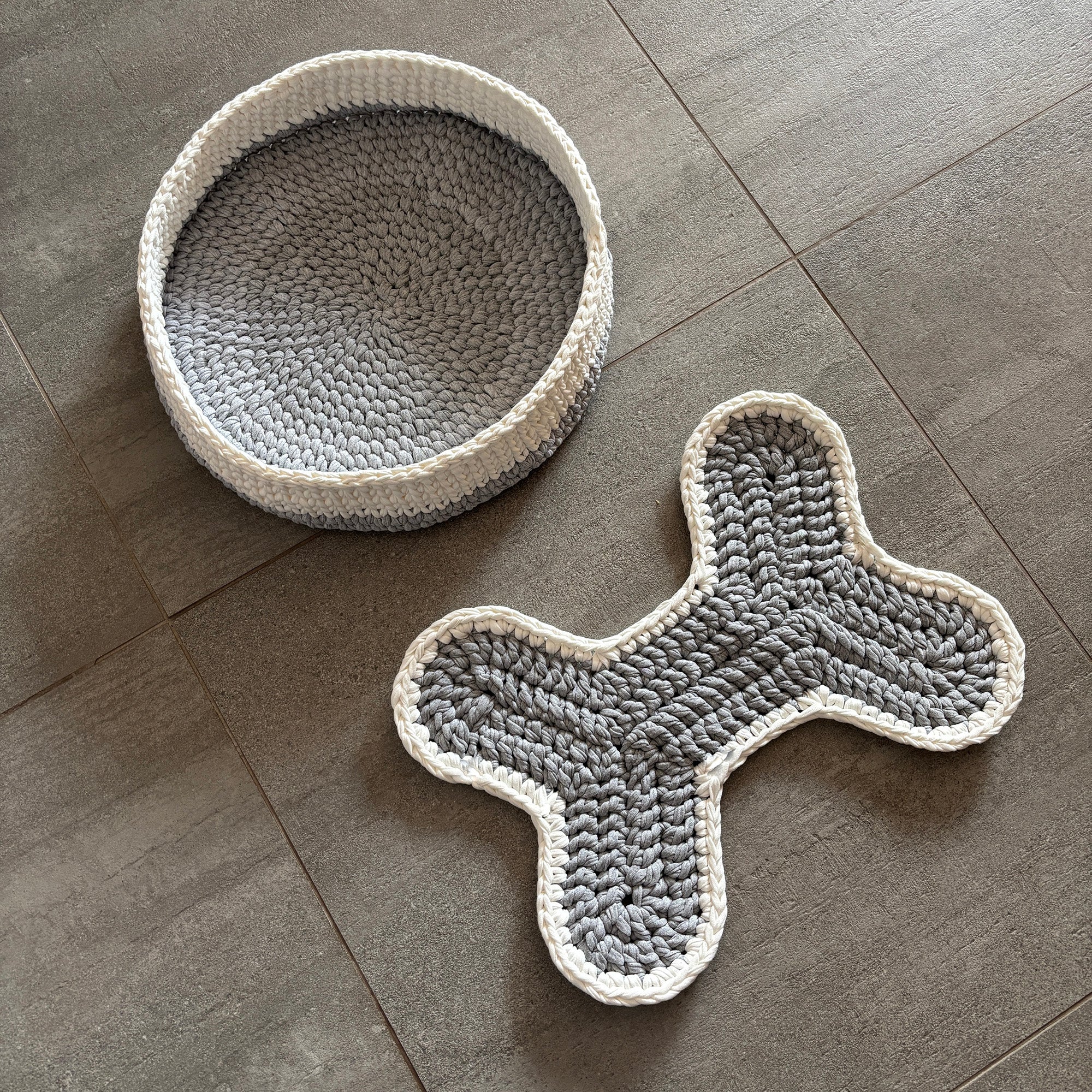 DOG BED & MAT CACTIS CAT HAT Crochet Pattern (skill level Beginner)