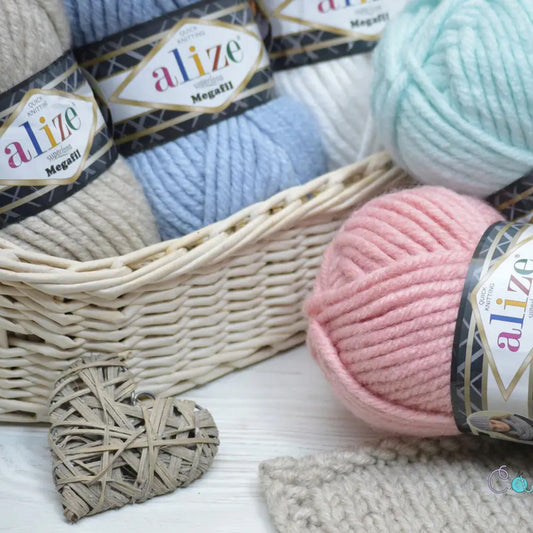 Alize Megafil Super Lana, 16 colors, 3.5 oz / 87 yds