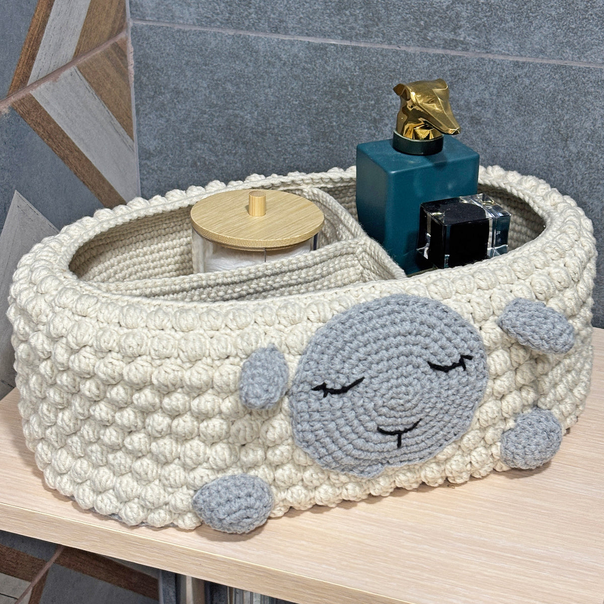 SHEEP ORGANIZER Crochet Pattern (skill level intermediate)