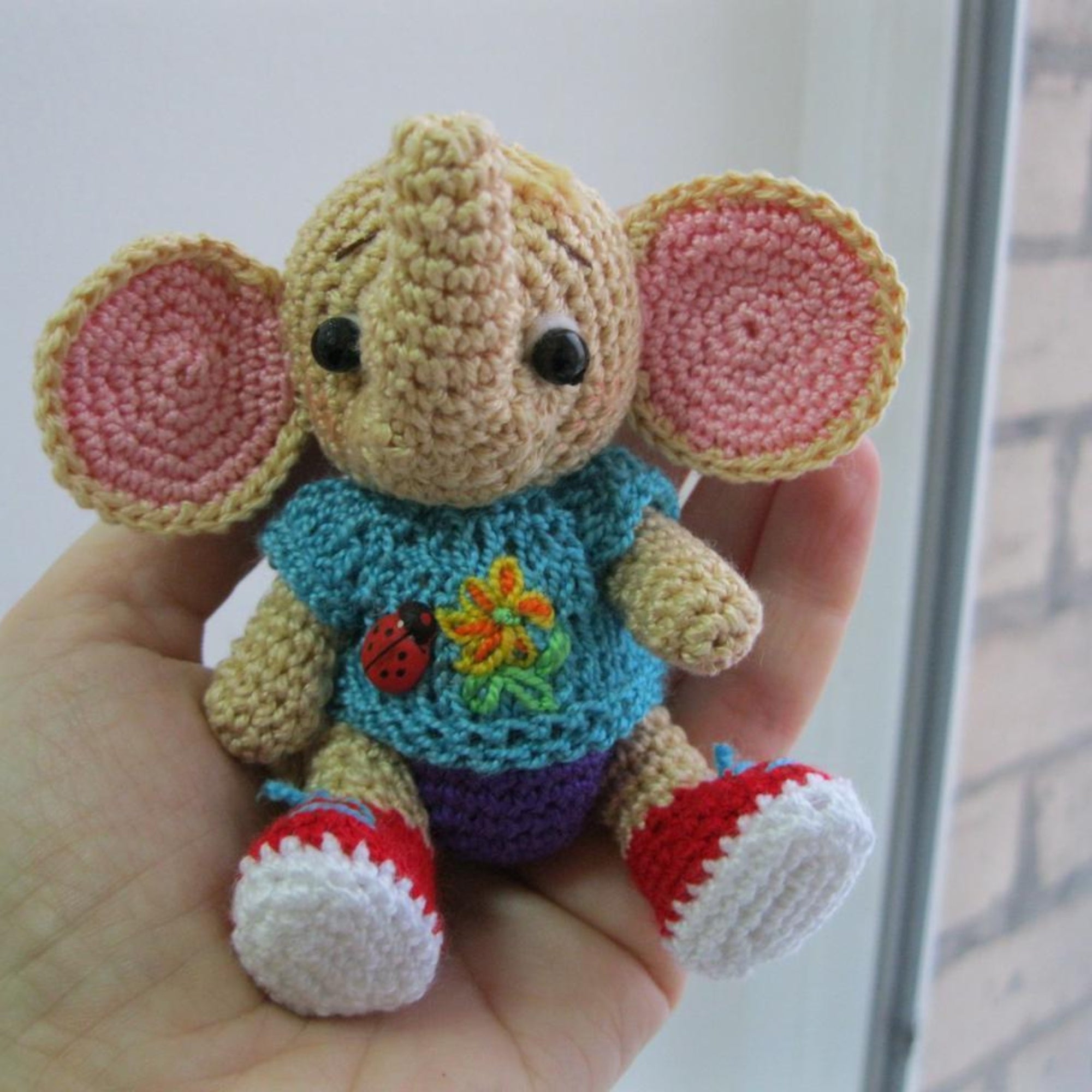 YarnArt Etamin, 27 colors, 1.06 oz / 197 yds