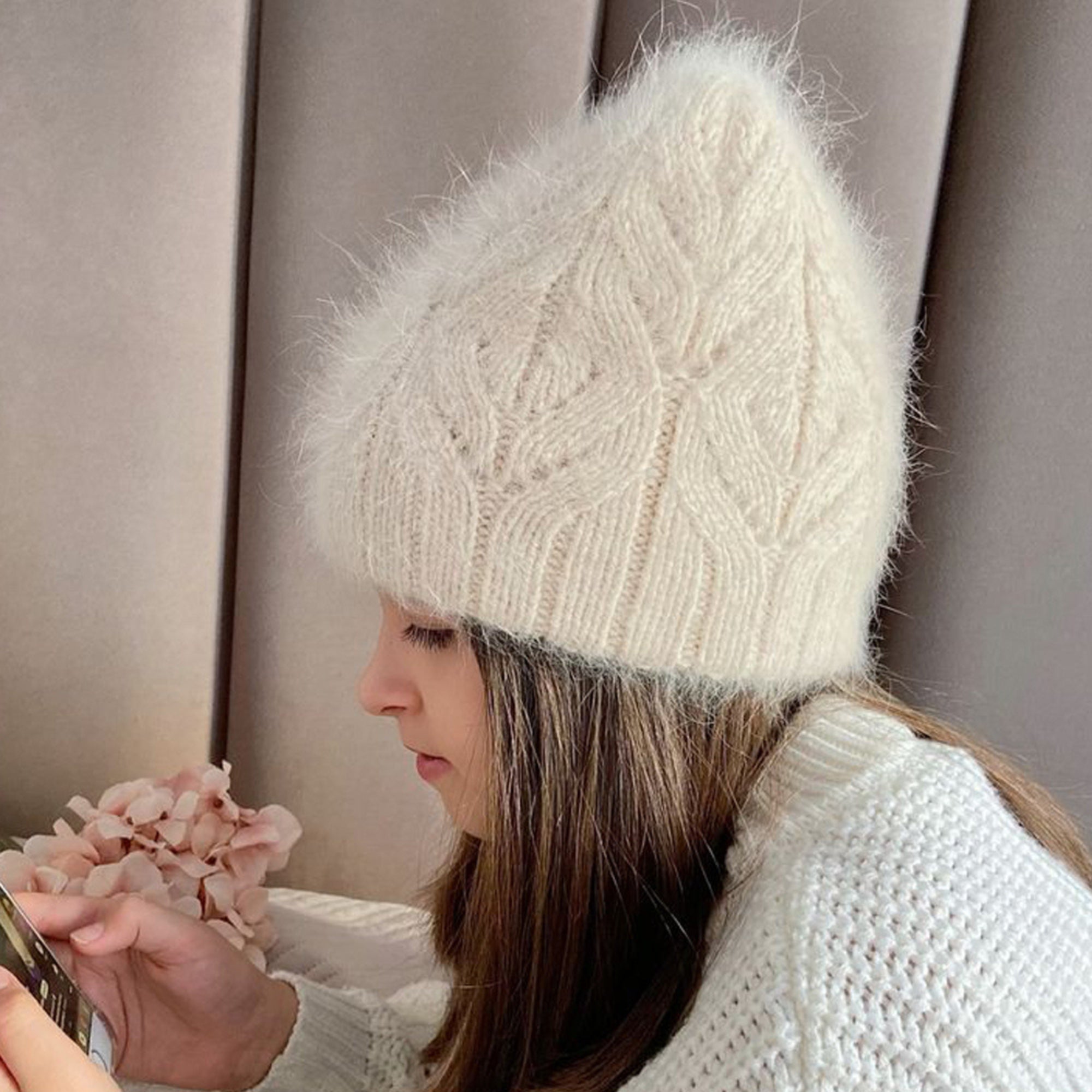 Gazzal Teddy, 26 colors, 1.76 oz / 164 yds