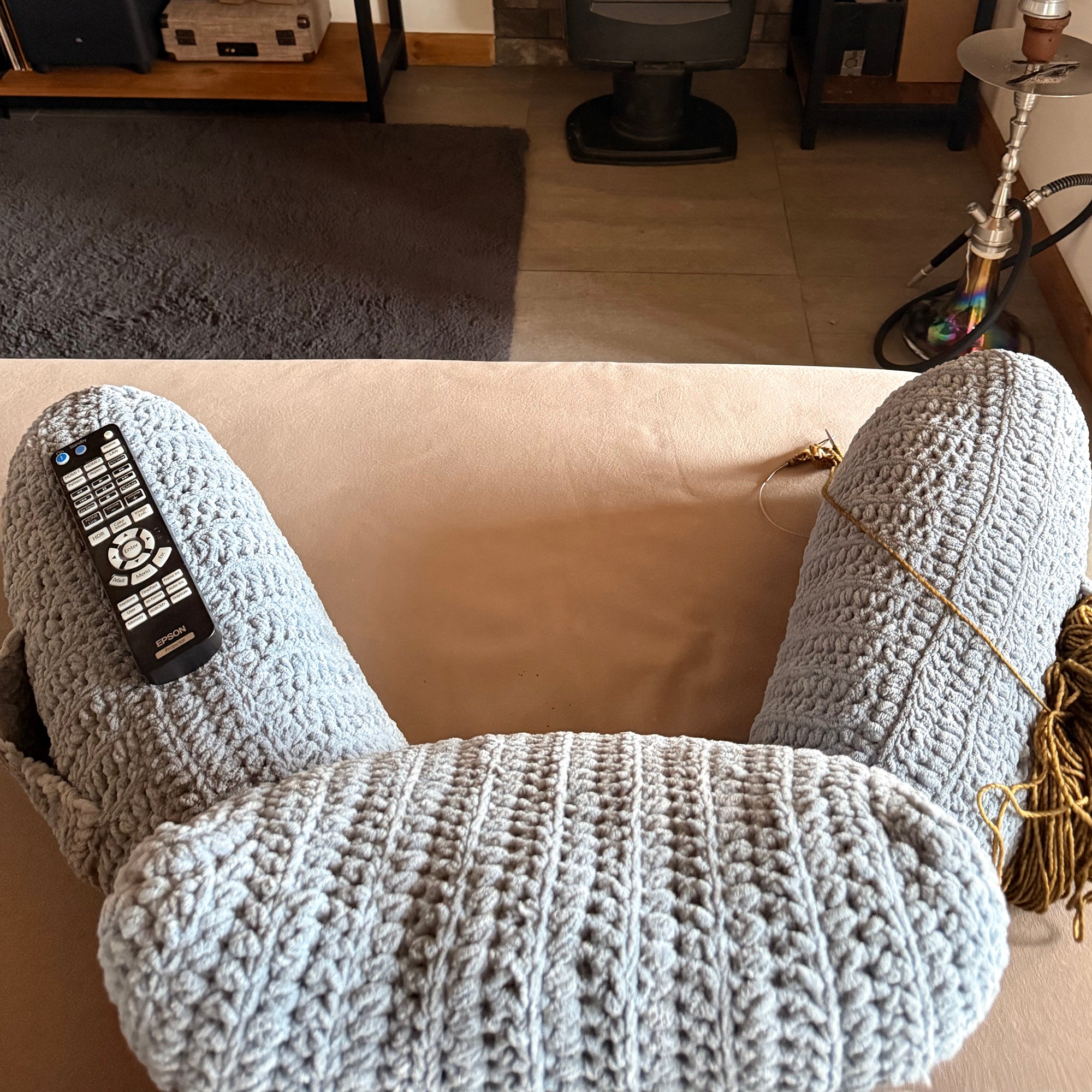 BACKREST PILLOW Crochet Pattern (skill level Intermediate)