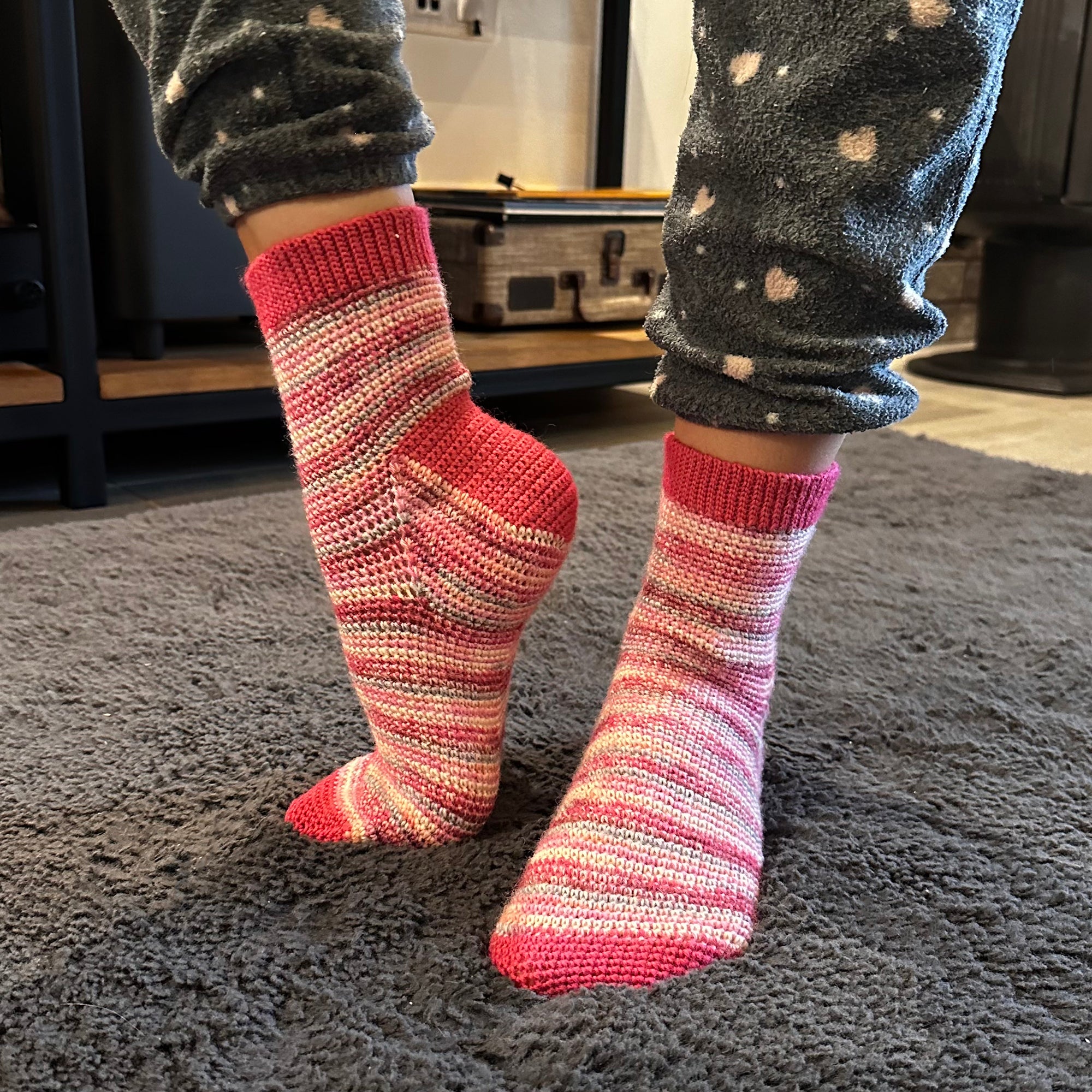 CROCHET SOCKS Crochet Pattern (skill level beginner)