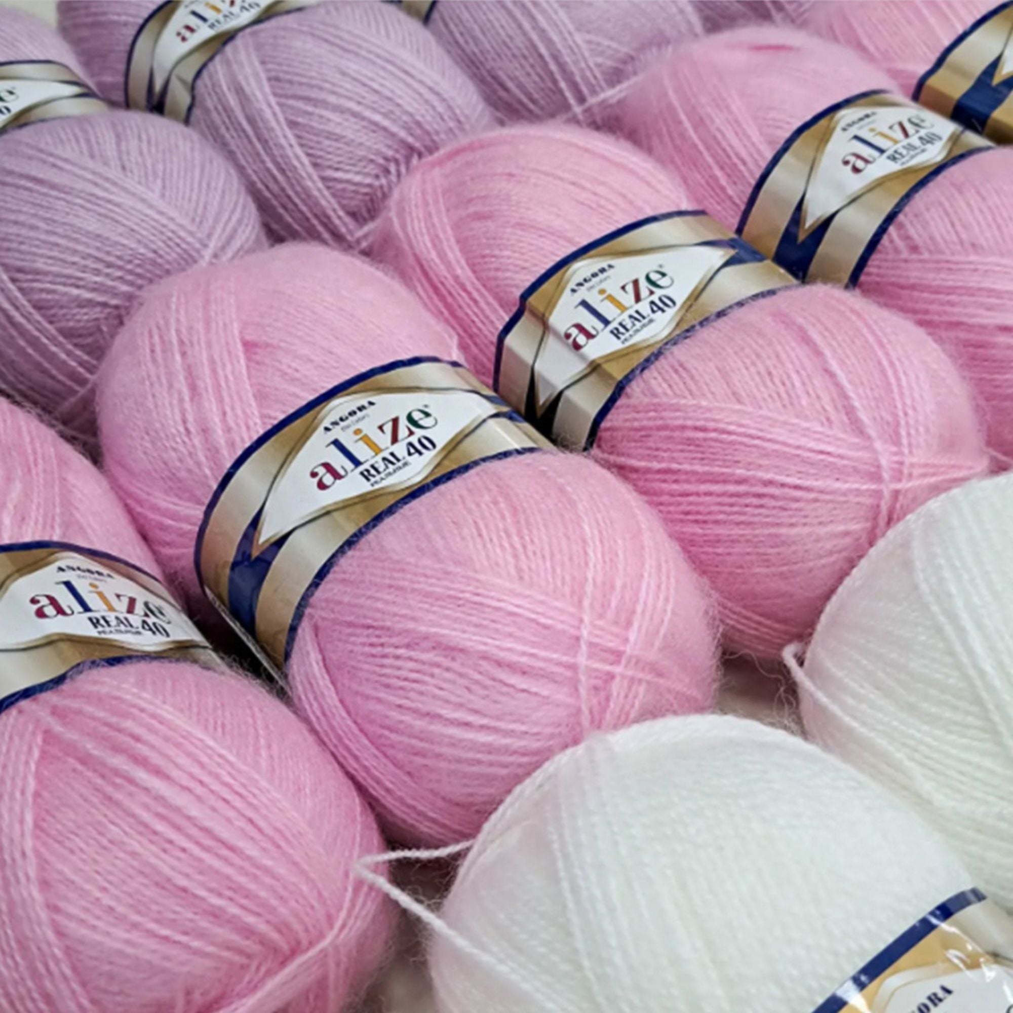 Alize Angora Real 40, 36 colors, 3.5 oz / 525 yds
