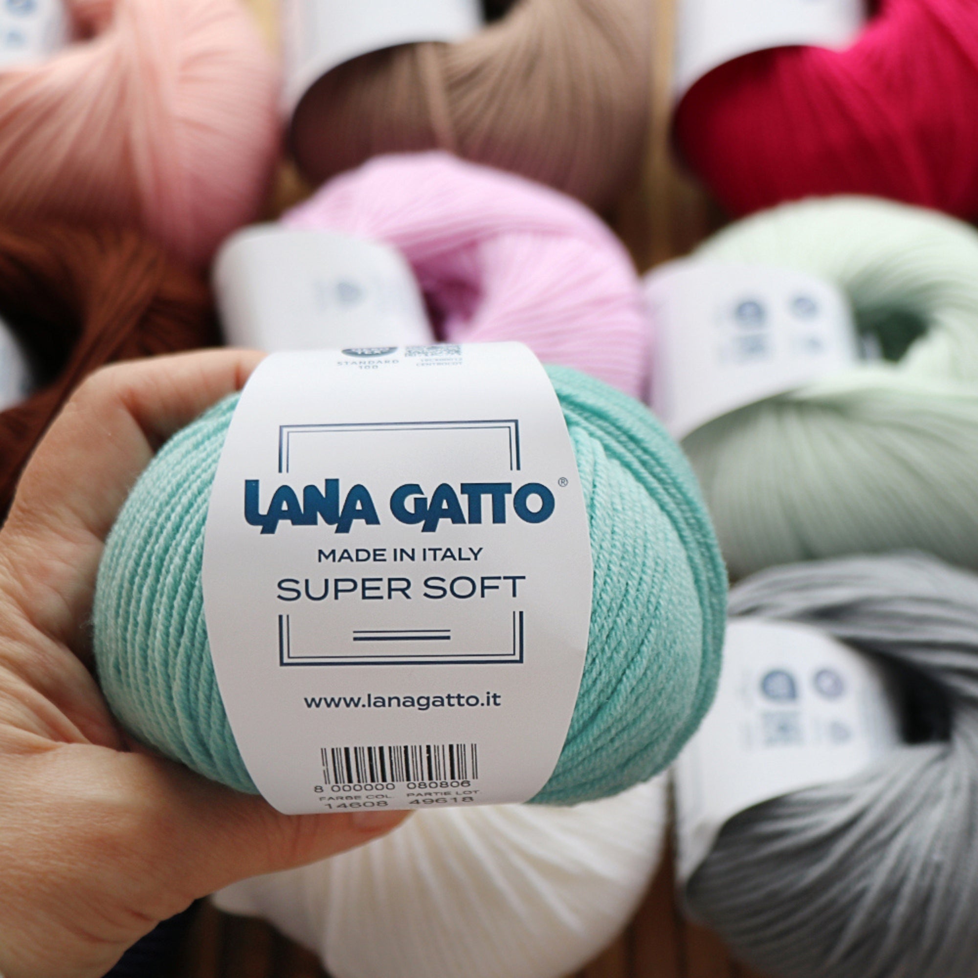 Lana Gatto Super Soft, 15 colors, 1.76 oz / 137 yds