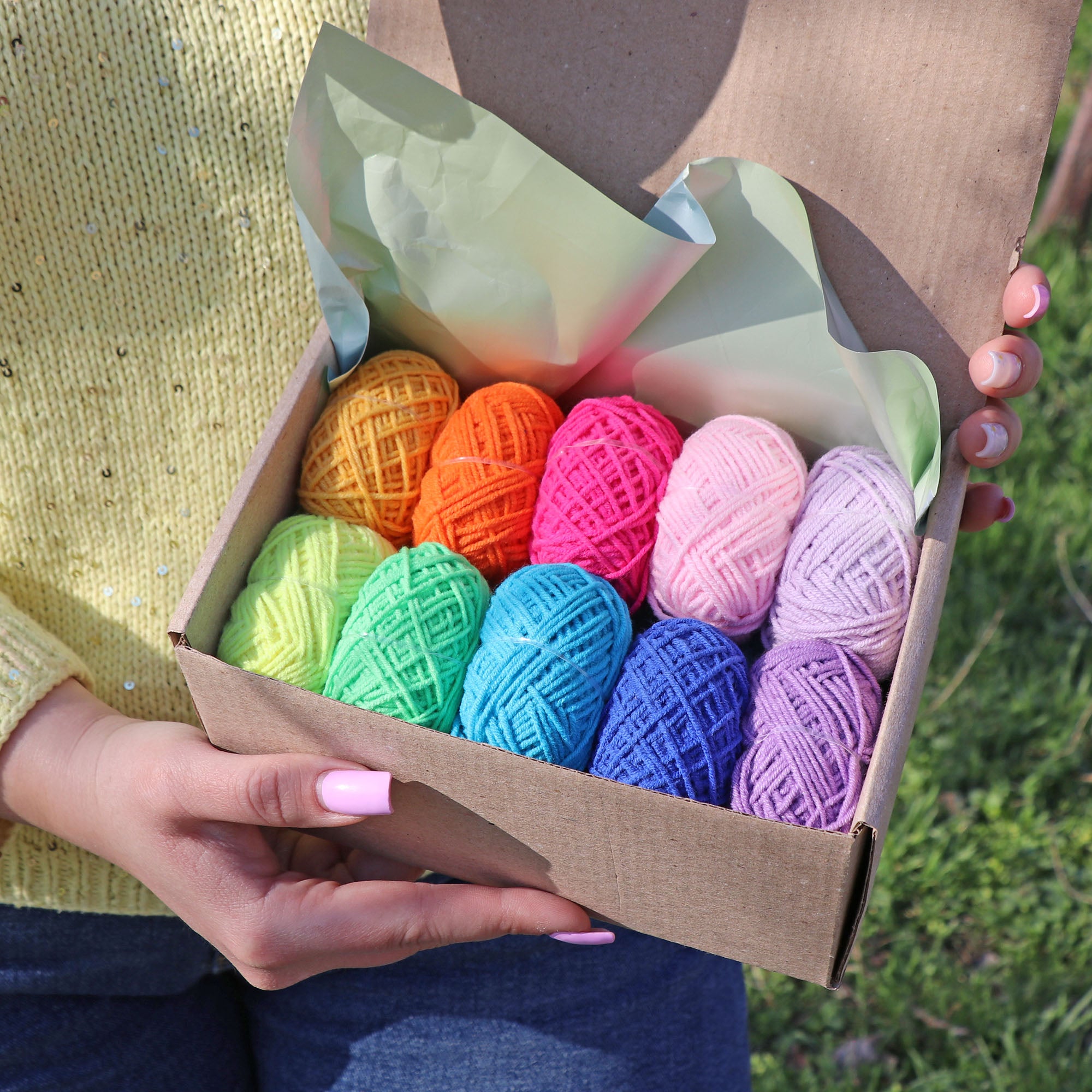 Rainbow YARN SET 20x12g