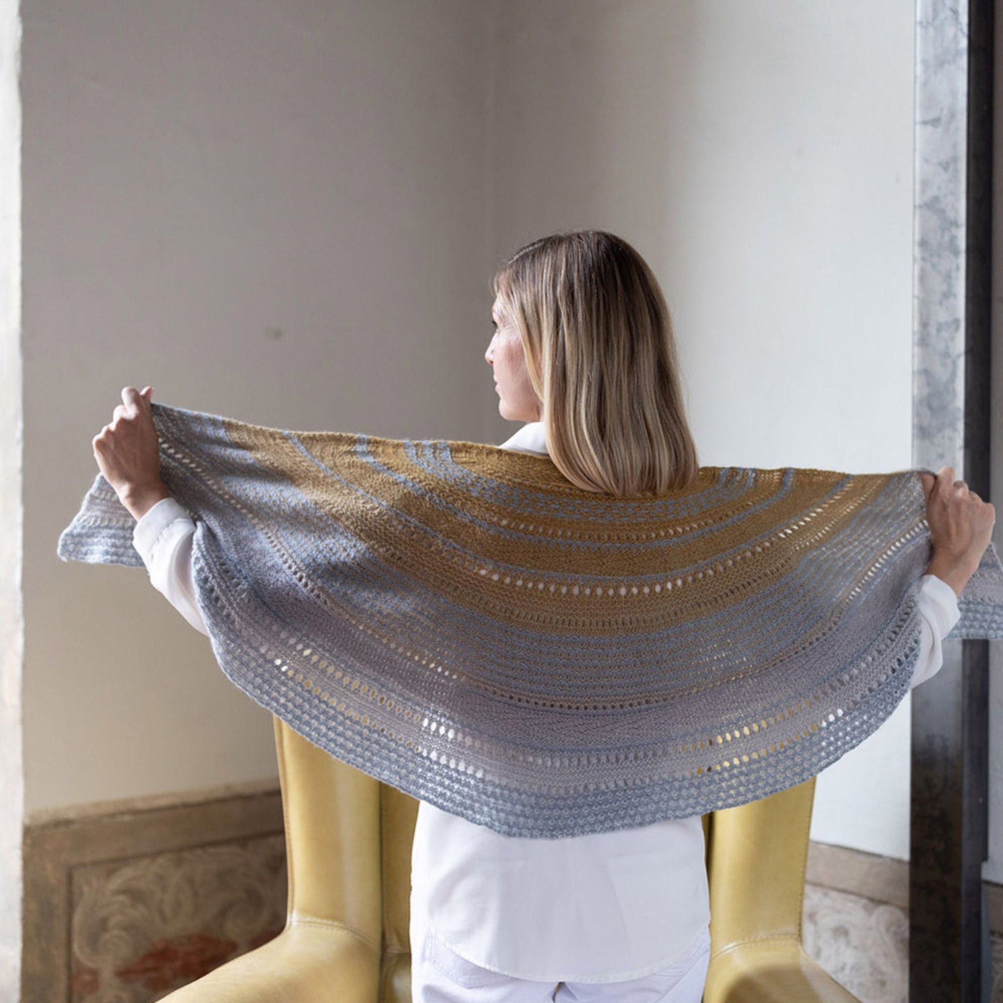 Laines du Nord Cashsilk Light, 0.88 oz / 145 yds
