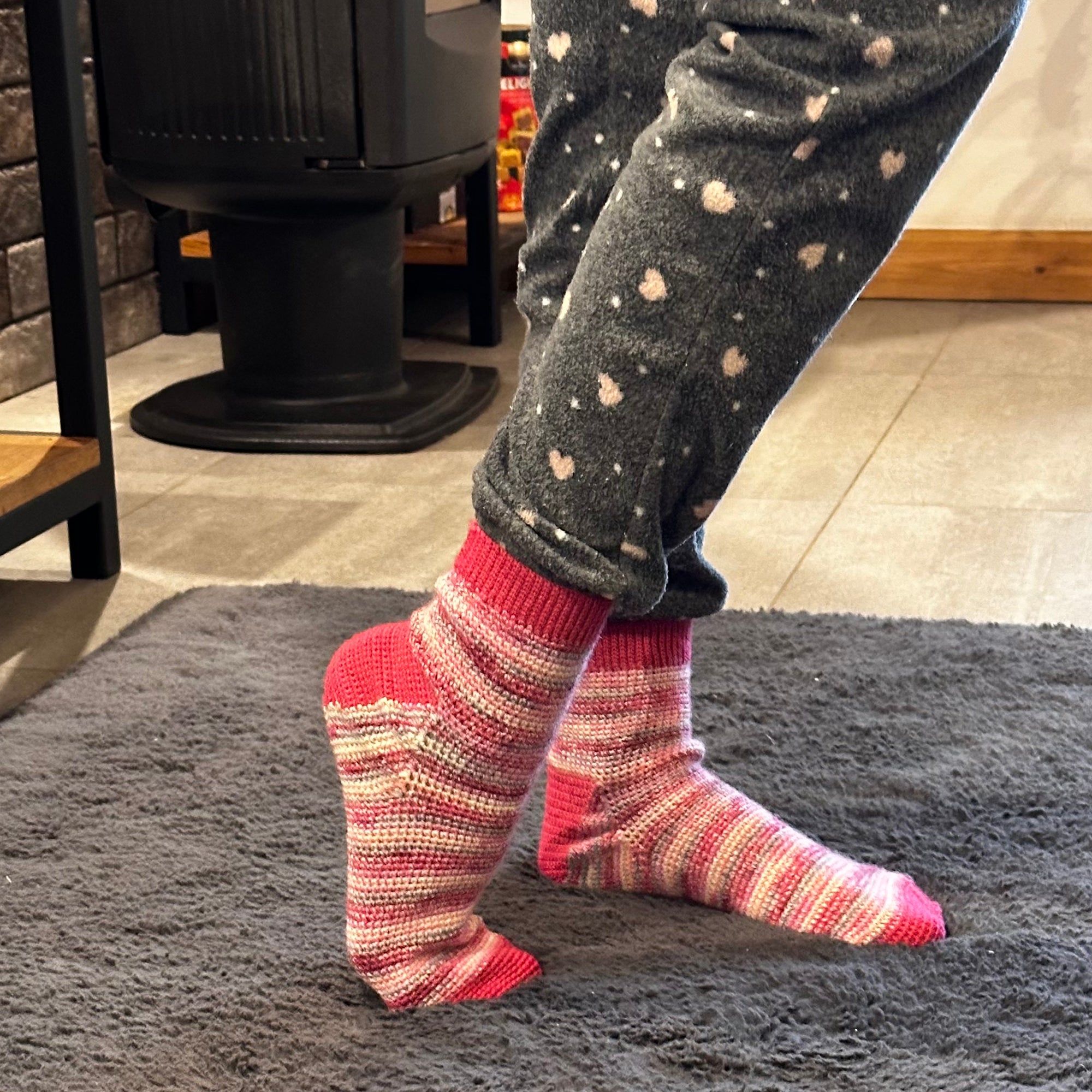 CROCHET SOCKS Crochet Pattern (skill level beginner)