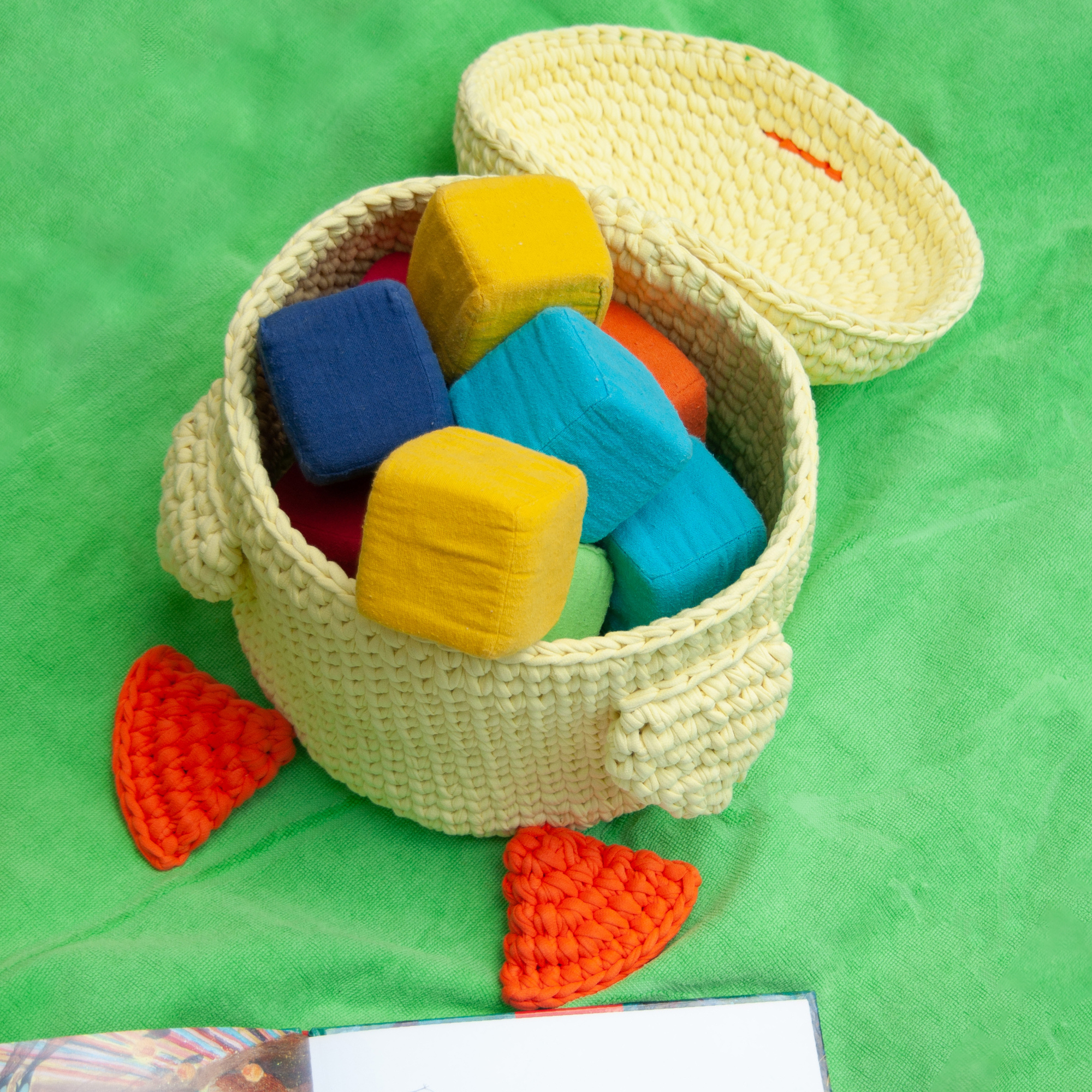 DUCK BASKET Crochet Pattern (skill level beginner)