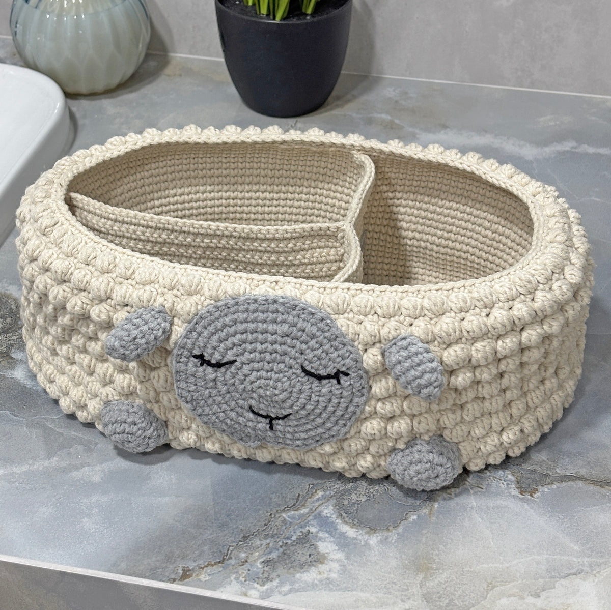 SHEEP ORGANIZER Crochet Pattern (skill level intermediate)