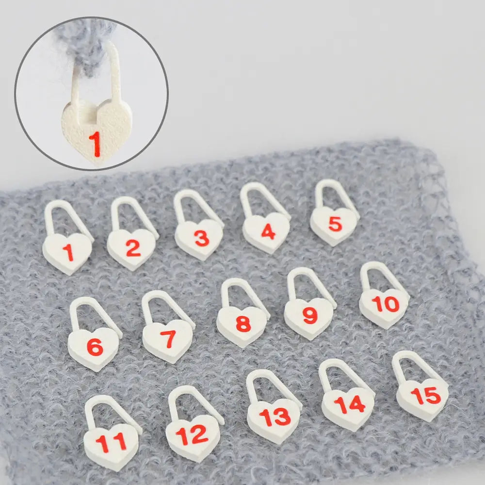 Set of Numbered Locking Stitch Markers, “Powder Heart” – 15 pcs