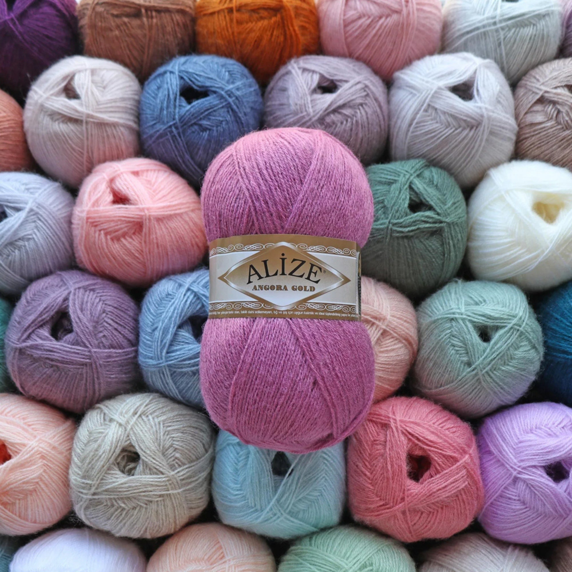 Alize Angora Gold, 56 colors, 3.53 oz / 601 yds
