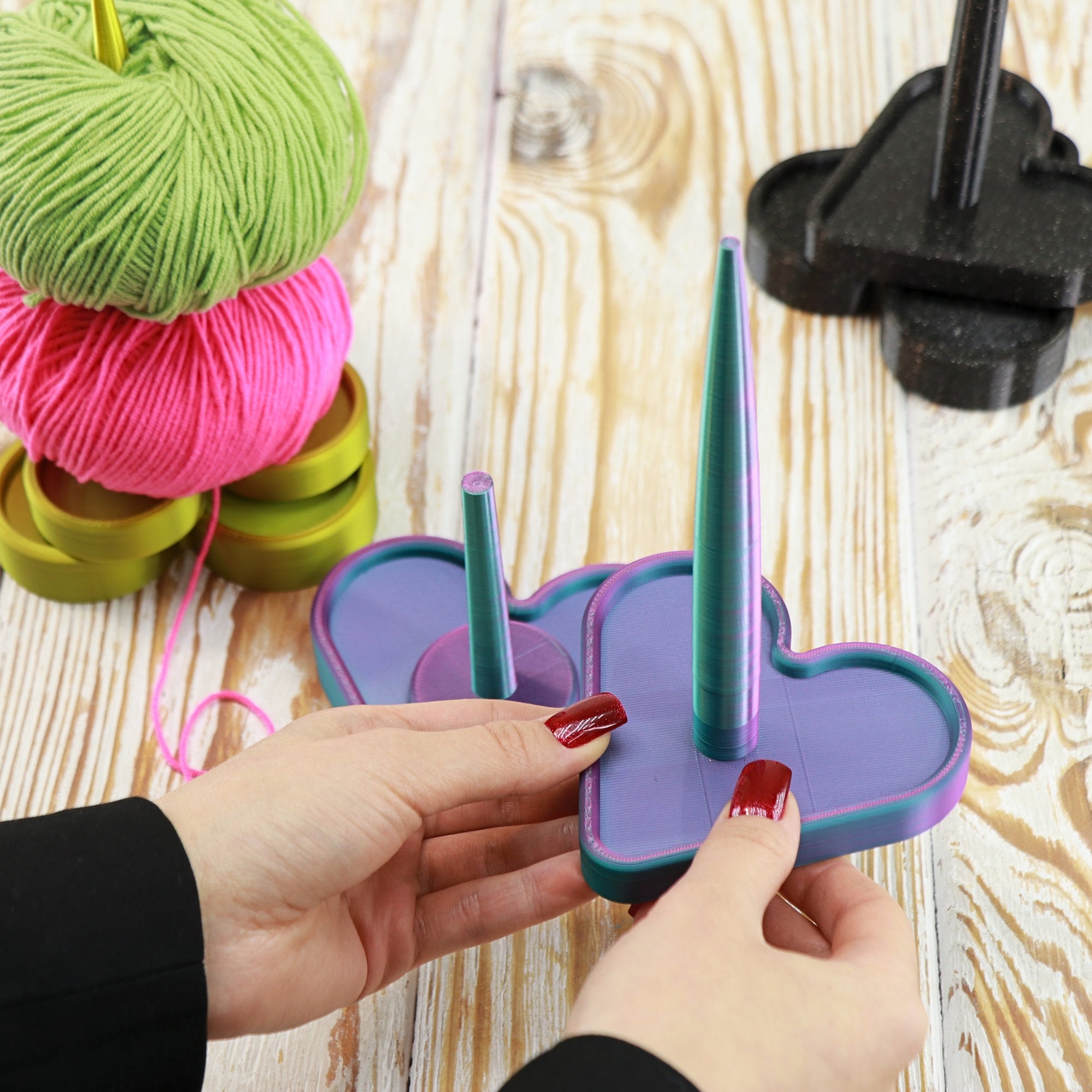 3D Printed Heart-Shaped Yarn Holder