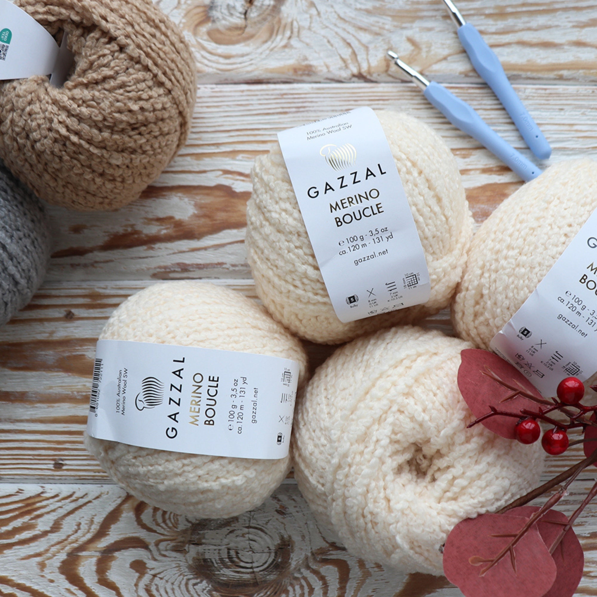 Gazzal Merino Boucle, 6 colors, 3.53 oz / 131 yds