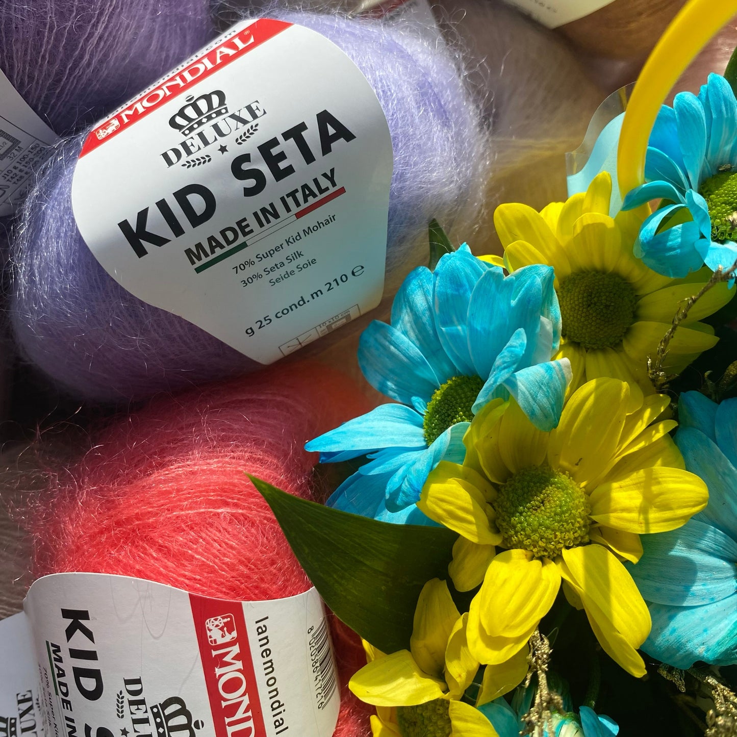 Mondial Kid Seta, 27 colors, 0.88 oz / 230 yds