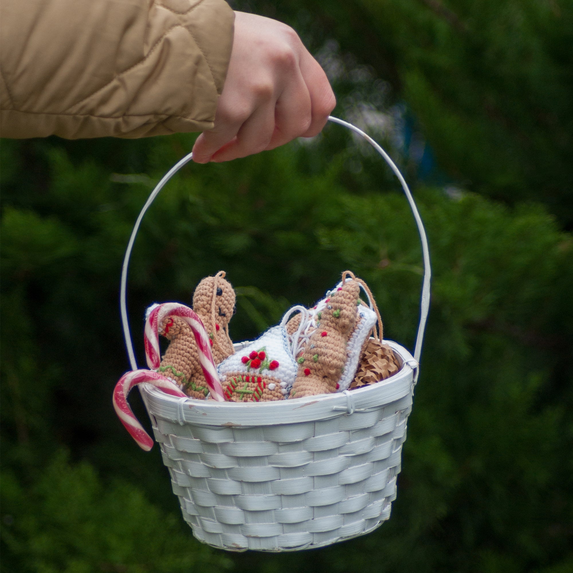 CHRISTMAS ORNAMENTS Crochet Pattern (skill level Beginner)