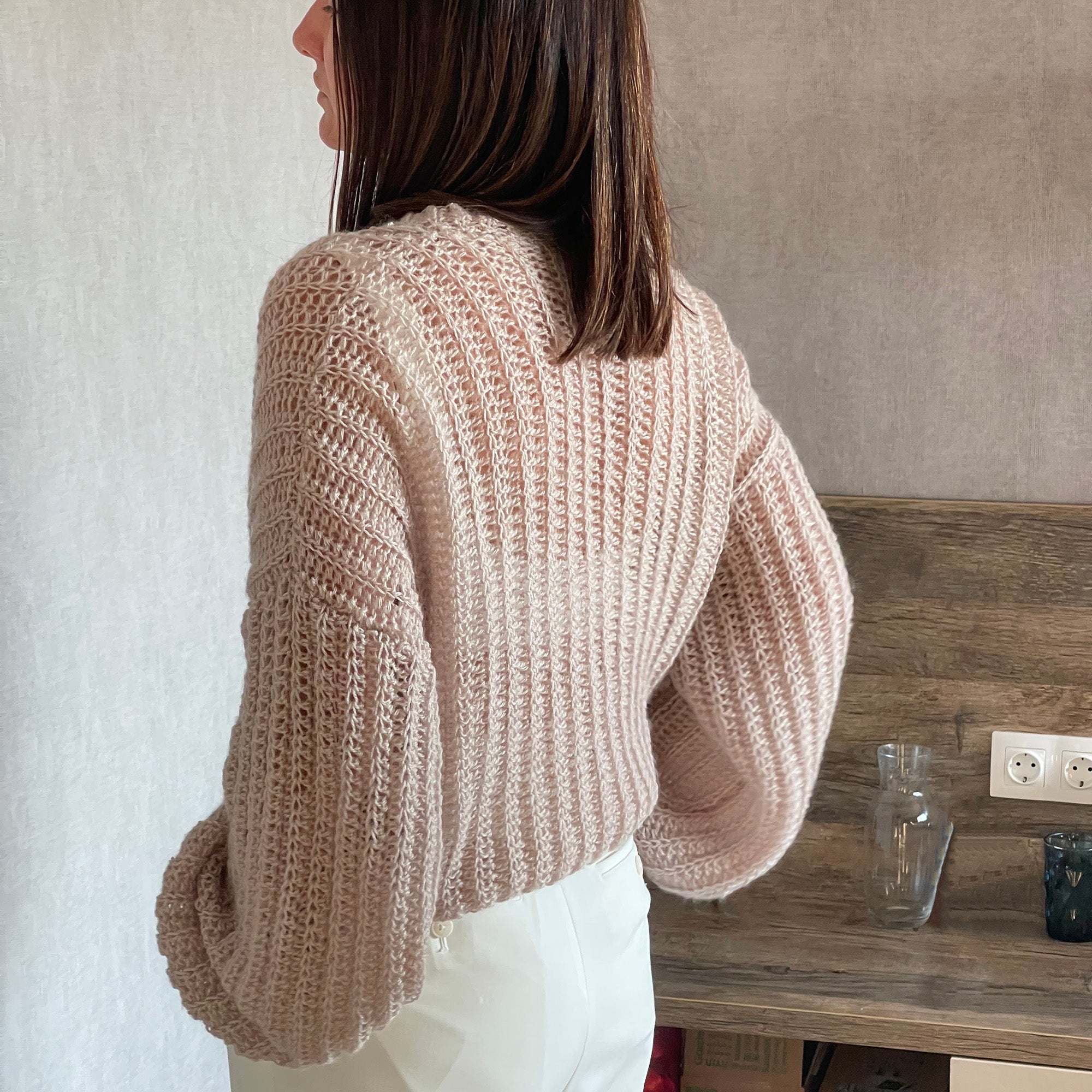 BLOW KISS CARDIGAN Crochet Pattern (skill level beginner)