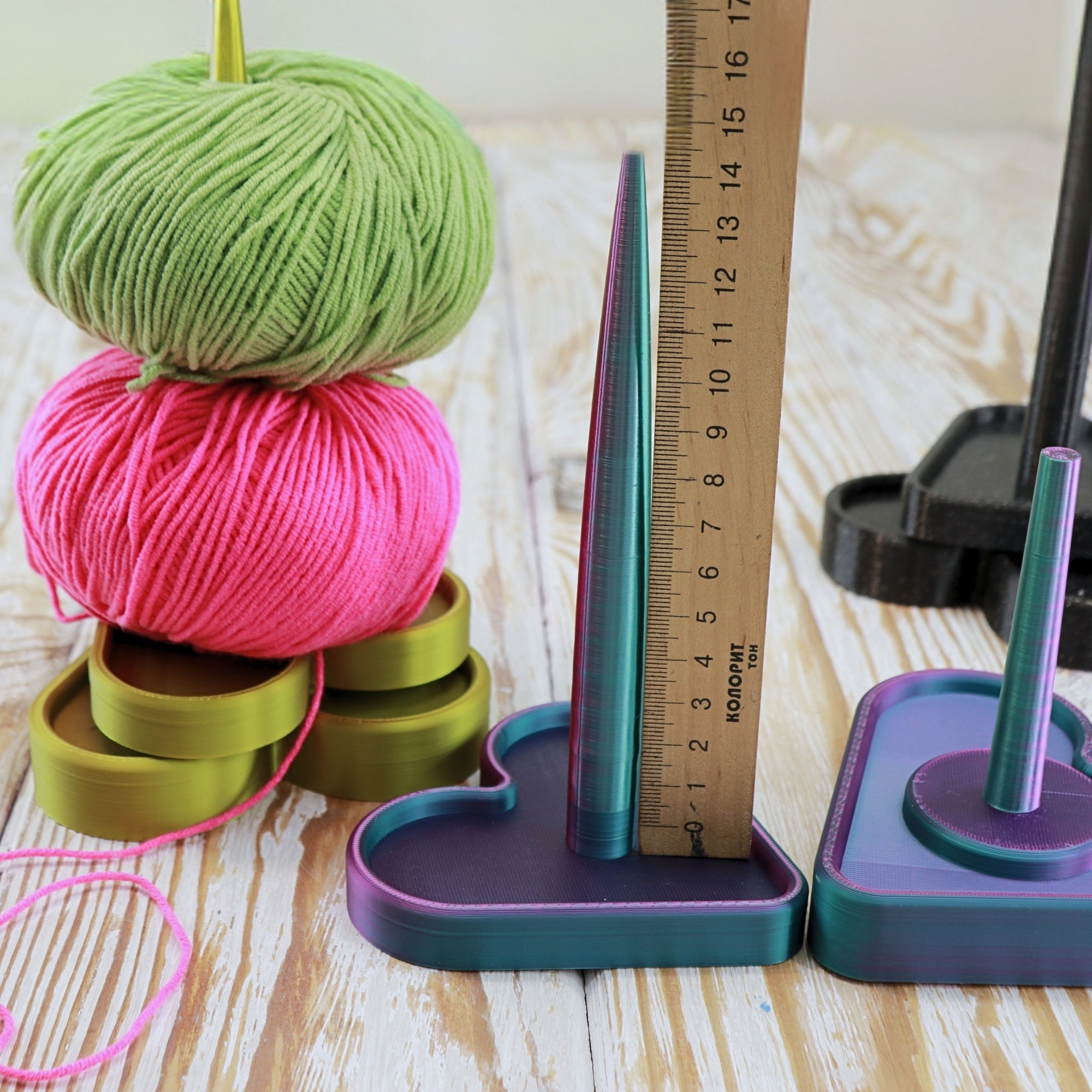 3D Printed Heart-Shaped Yarn Holder