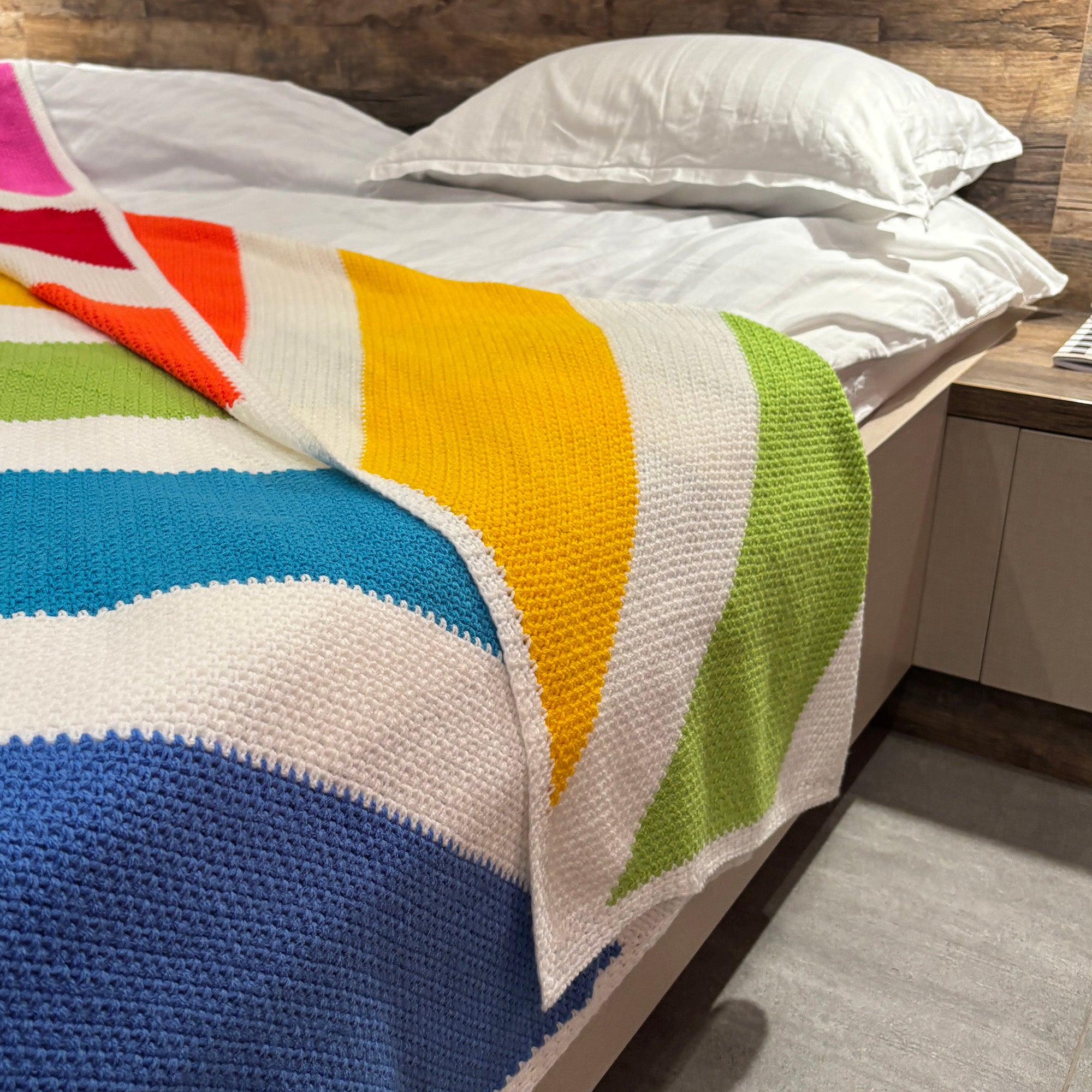KING SIZE BED RAINBOW BLANKET Crochet Pattern (skill level Beginner)