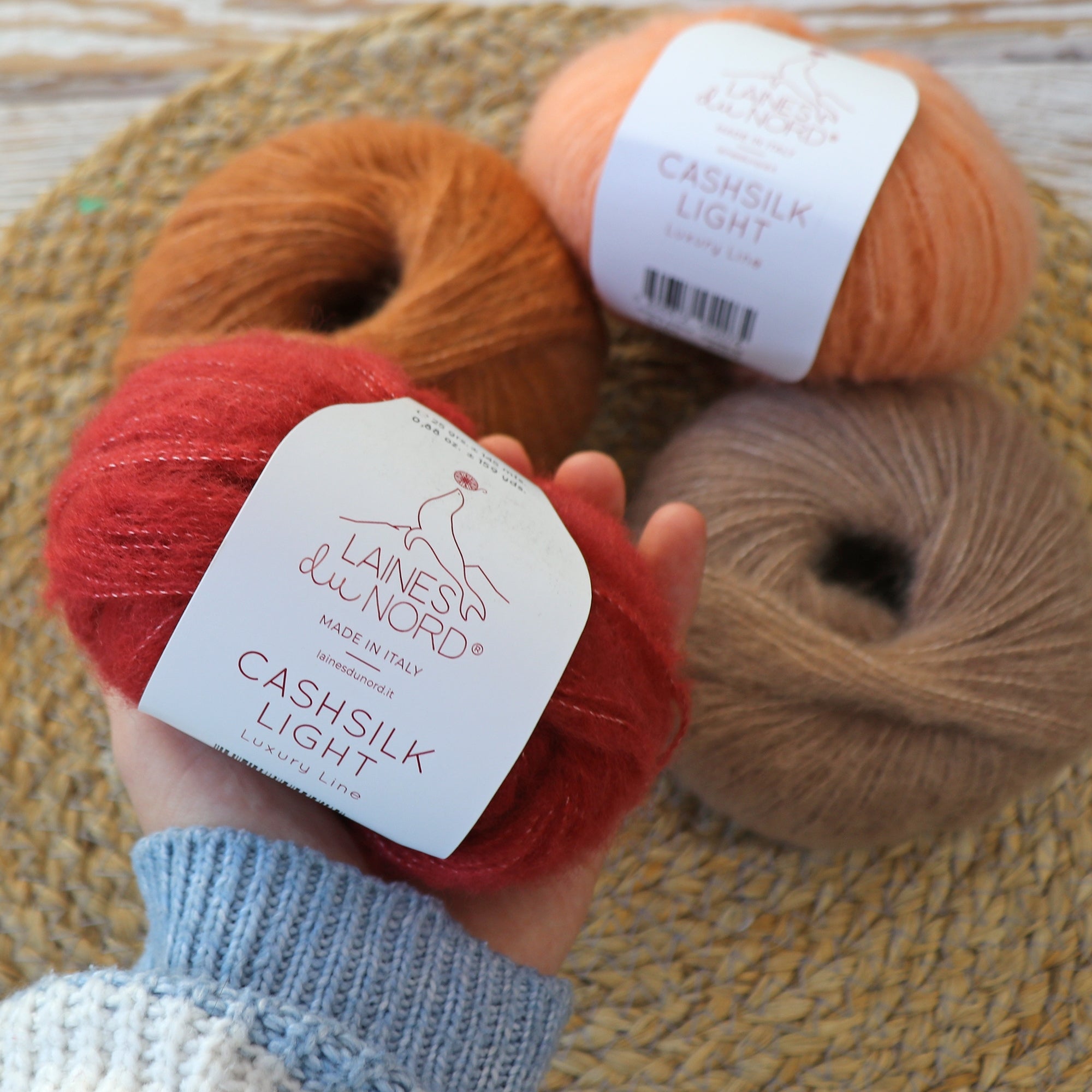 Laines du Nord Cashsilk Light, 0.88 oz / 145 yds