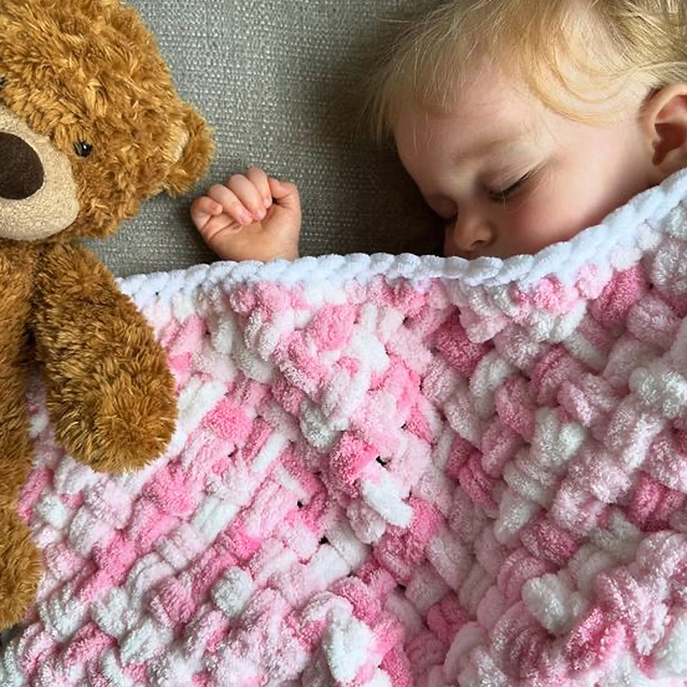 Alize Puffy Fine Color, 19 colors, 3.5 oz / 15.3 yds