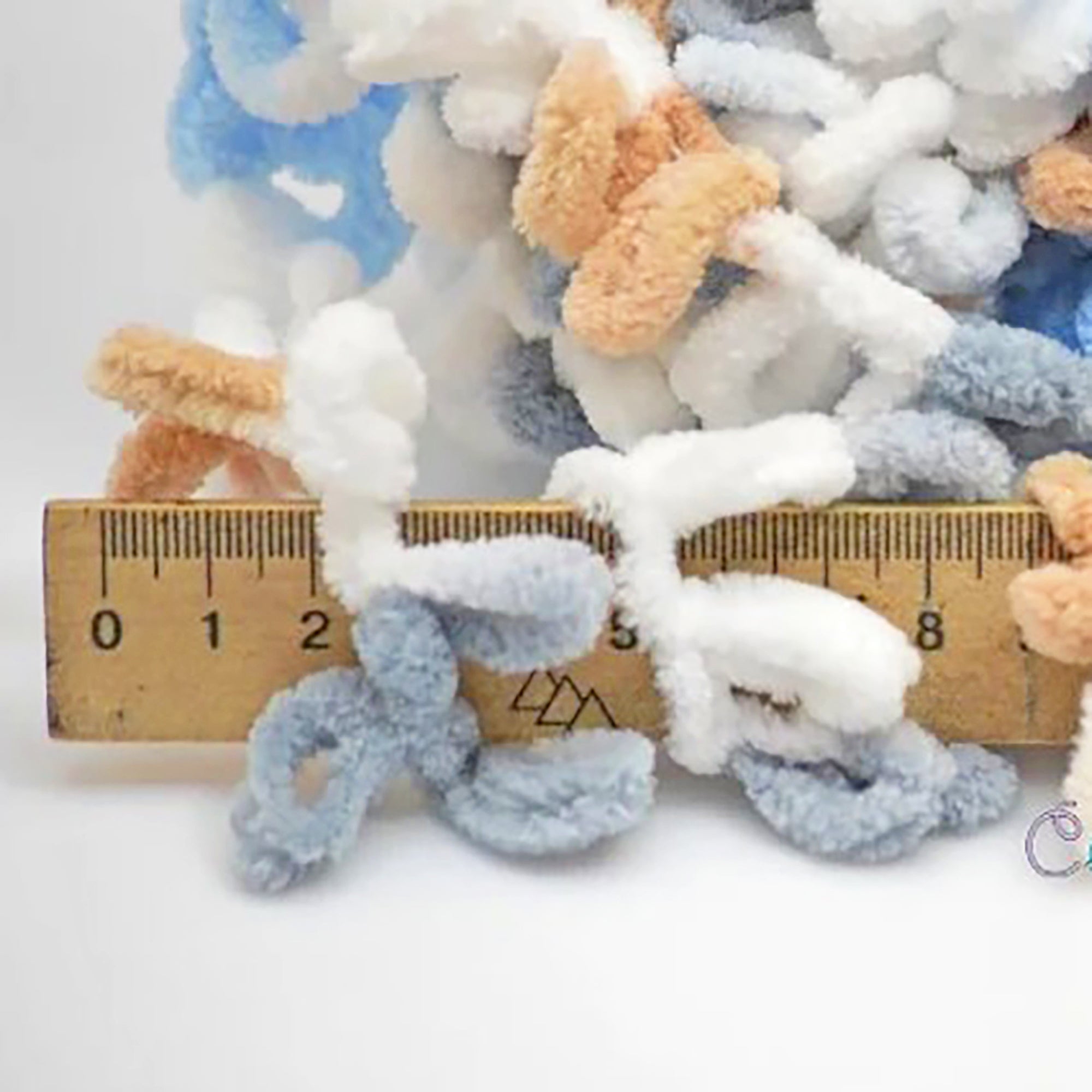 Alize Puffy Fine Color, 19 colors, 3.5 oz / 15.3 yds