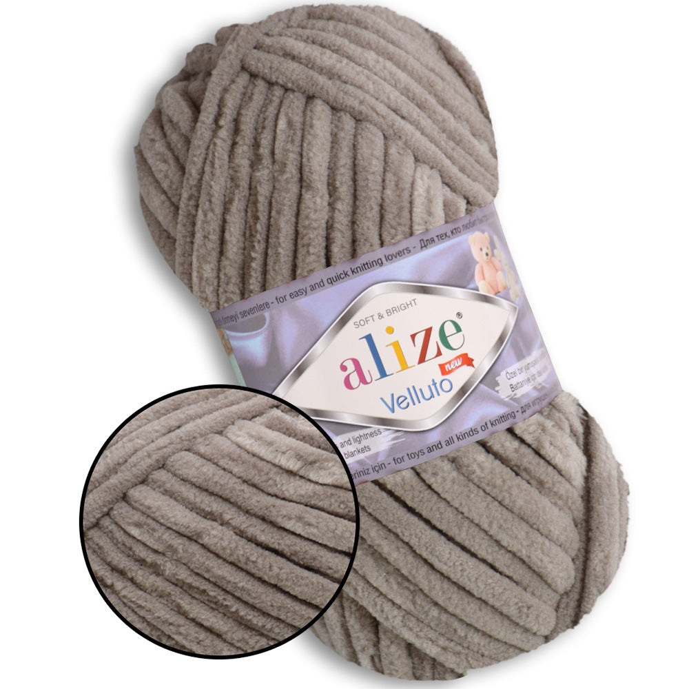Alize Velluto, 43 colors, 3.5 oz / 74 yards