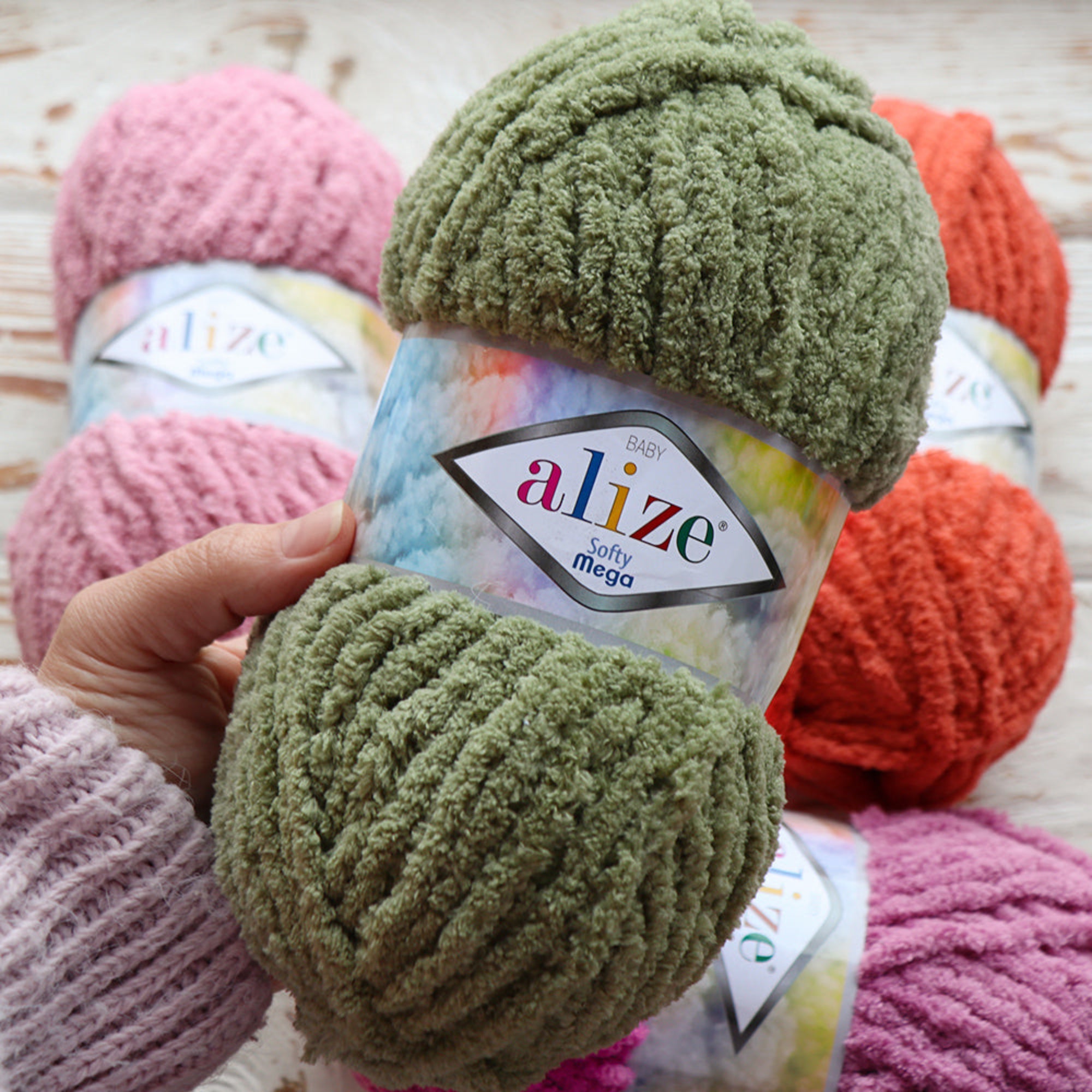Alize Softy Mega, 34 colors, 3.5 oz / 131 yds