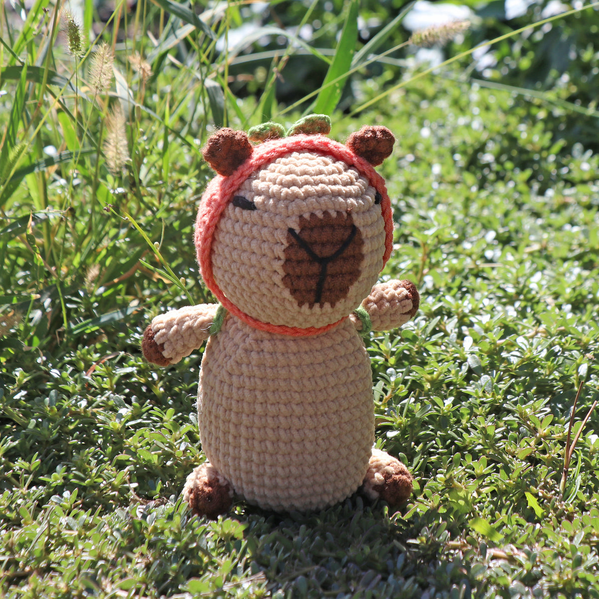 PEACH CAPYBARA Crochet Pattern (skill level intermediate)
