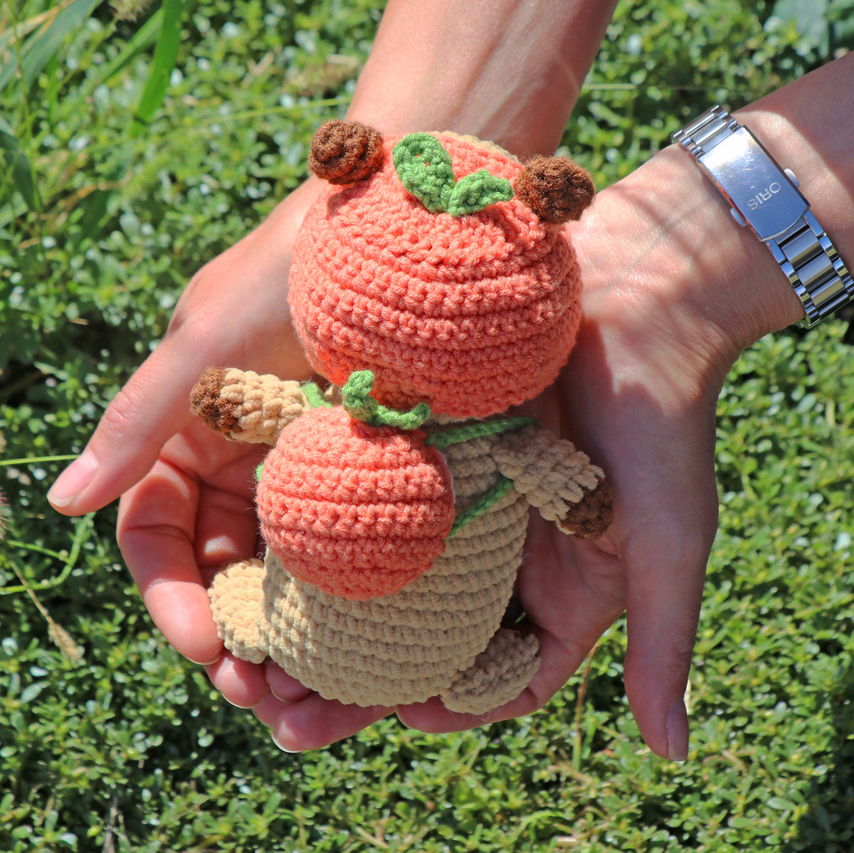 PEACH CAPYBARA Crochet Pattern (skill level intermediate)