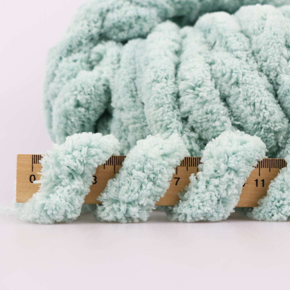 Lady Yarn Chunky Blanket 24 colors, 11.64 oz / 36 yds