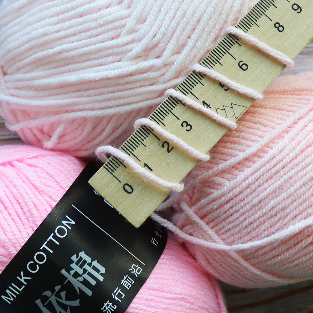 Milk Cotton Yarn, 1.76 oz / 109 yds