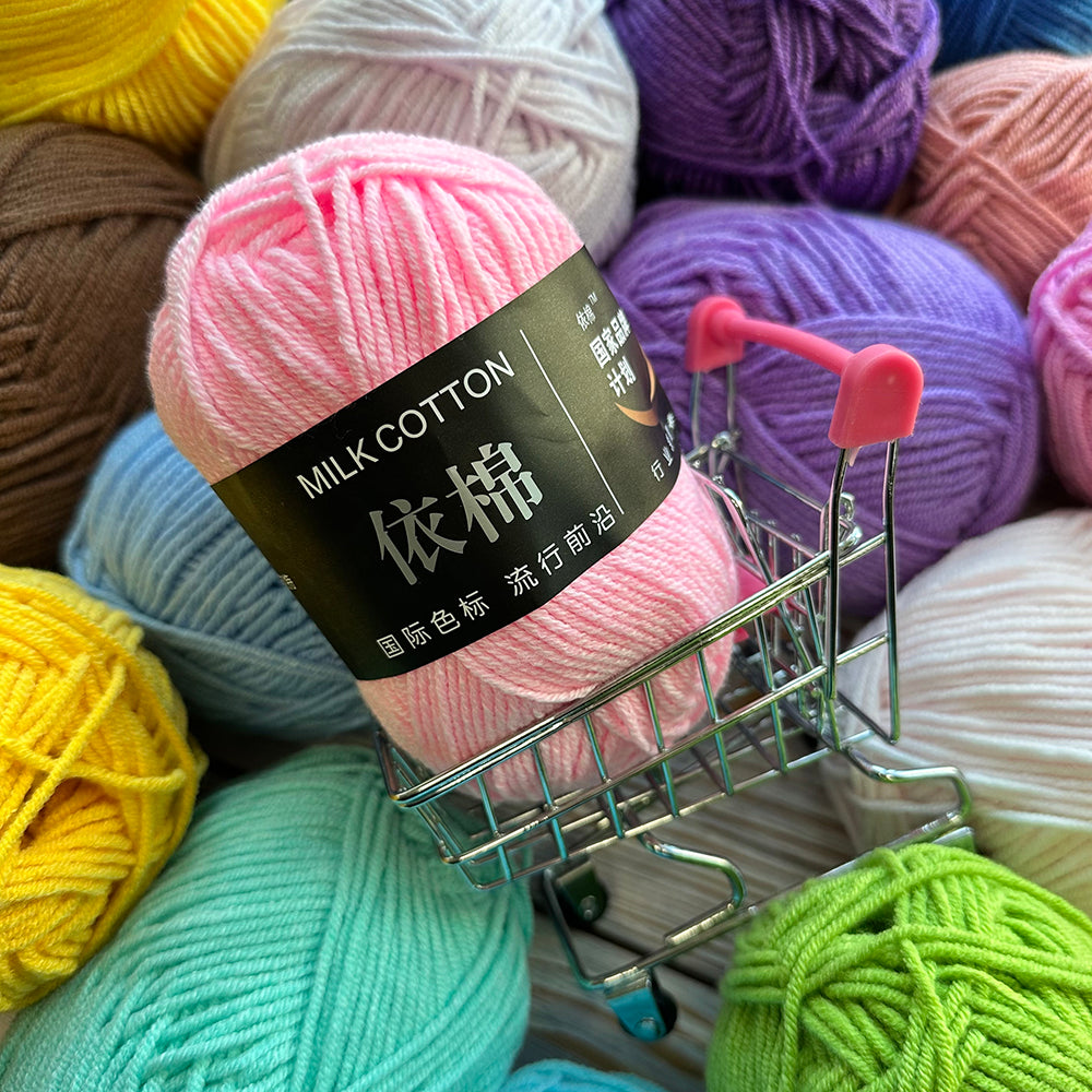 Milk Cotton Yarn, 1.76 oz / 109 yds