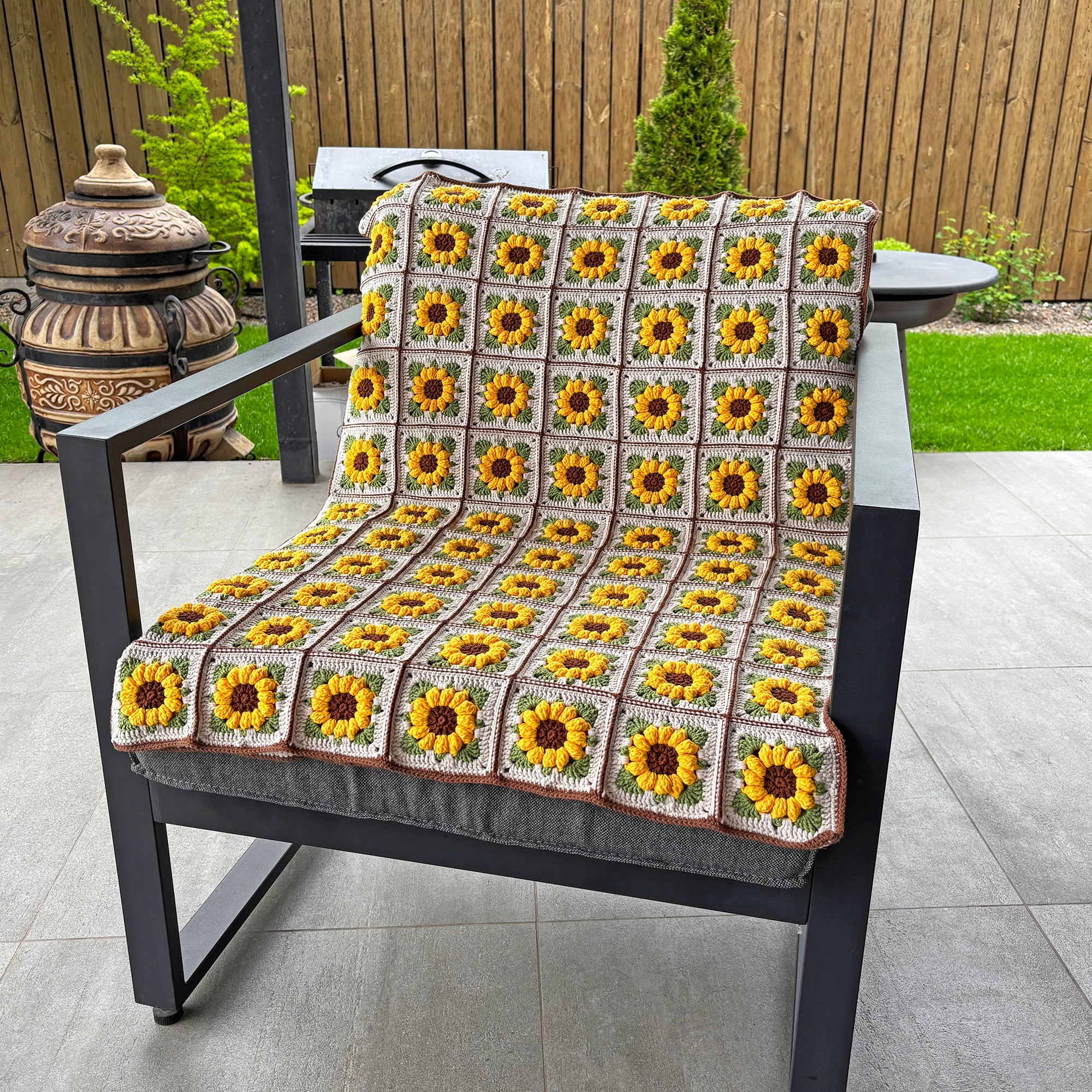 SUNFLOWER BLANKET Crochet Pattern (skill level inetrmediate)