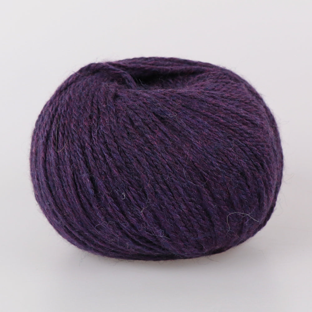 Soft Wool Blend Yarn, 26 colors, 1.76 oz / 142 yds